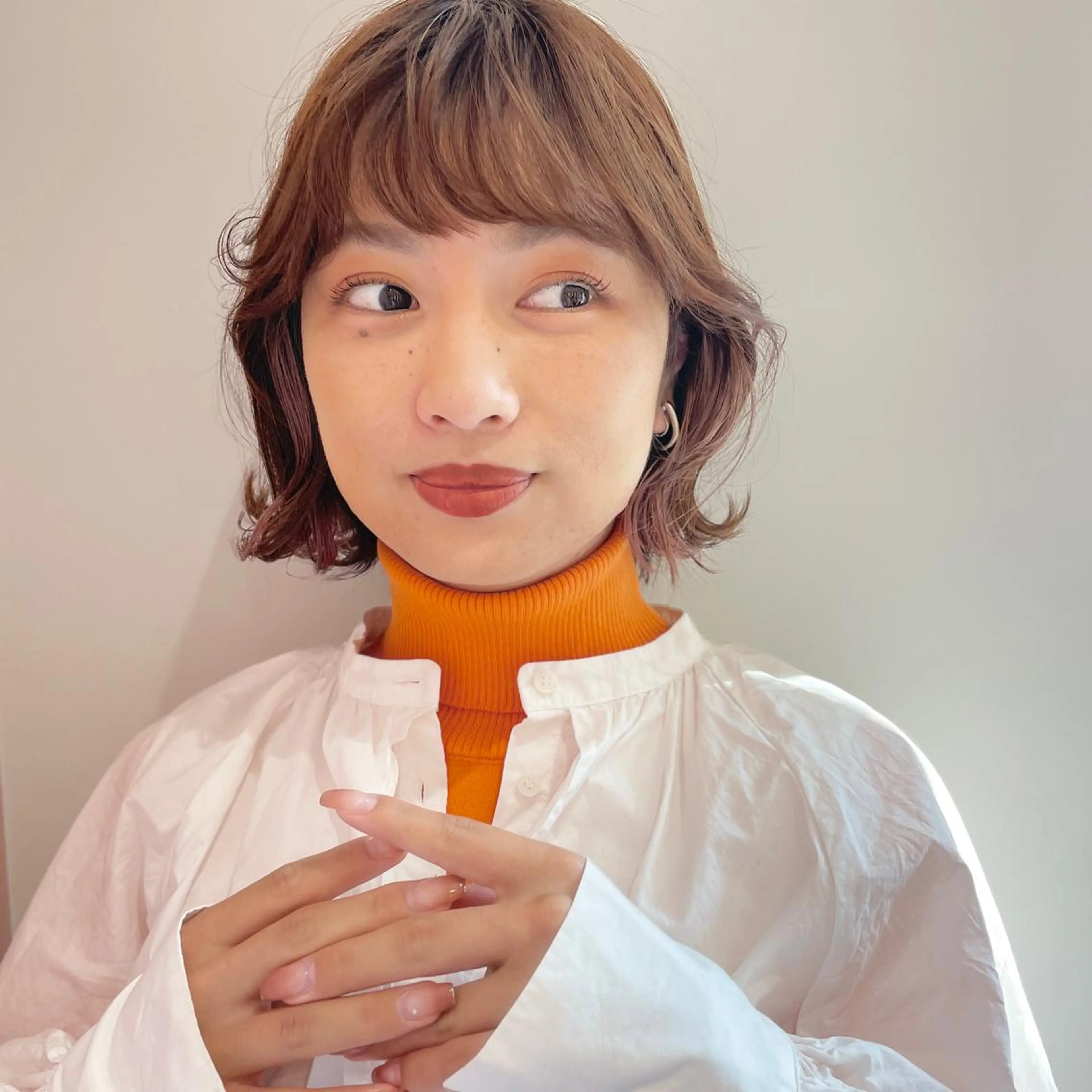 ミディアム カラー カット ヘアカラー トリートメント レイヤー/ウルフ/ ハイトーンchimiのヘアスタイル