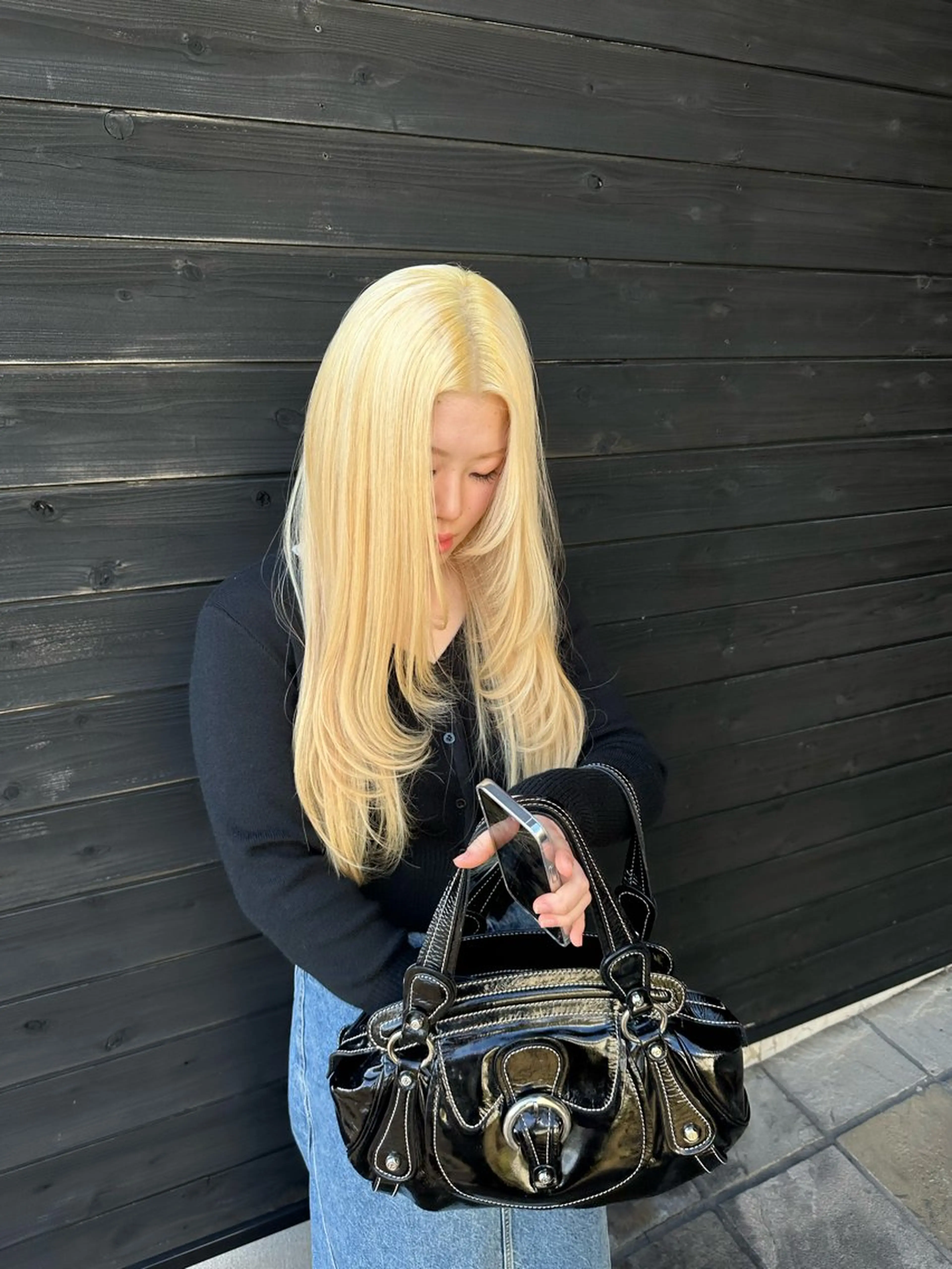 ロング 大羽 晴日のヘアスタイル