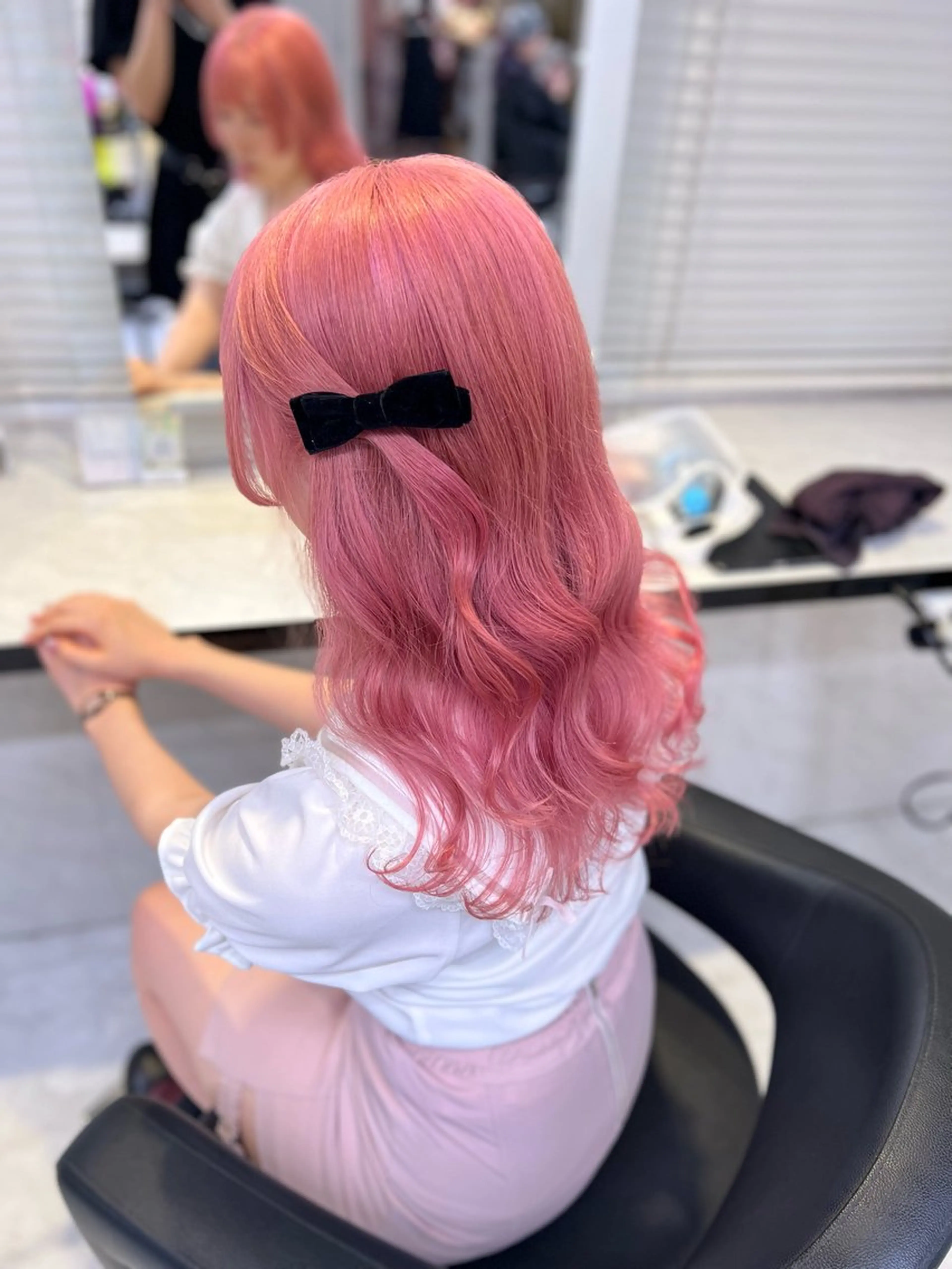 セミロング カラー ヘアアレンジ ピンクカラー 💕上野美容師☁ ブリーチ💖サワのヘアスタイル