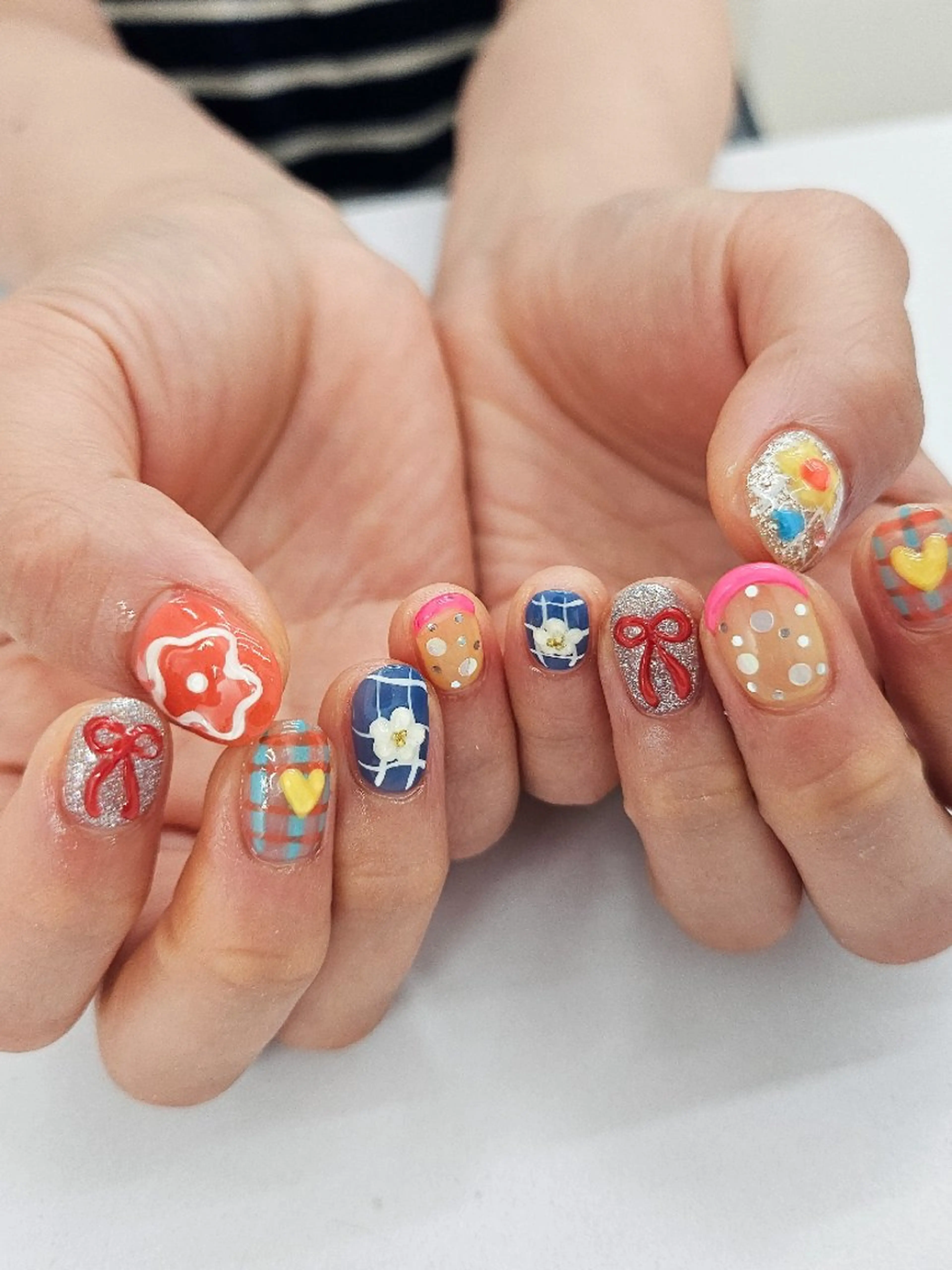 ネイル 夏ネイル ハンドネイル ハンドケア Dali🌙 NATSUKIのネイルデザイン