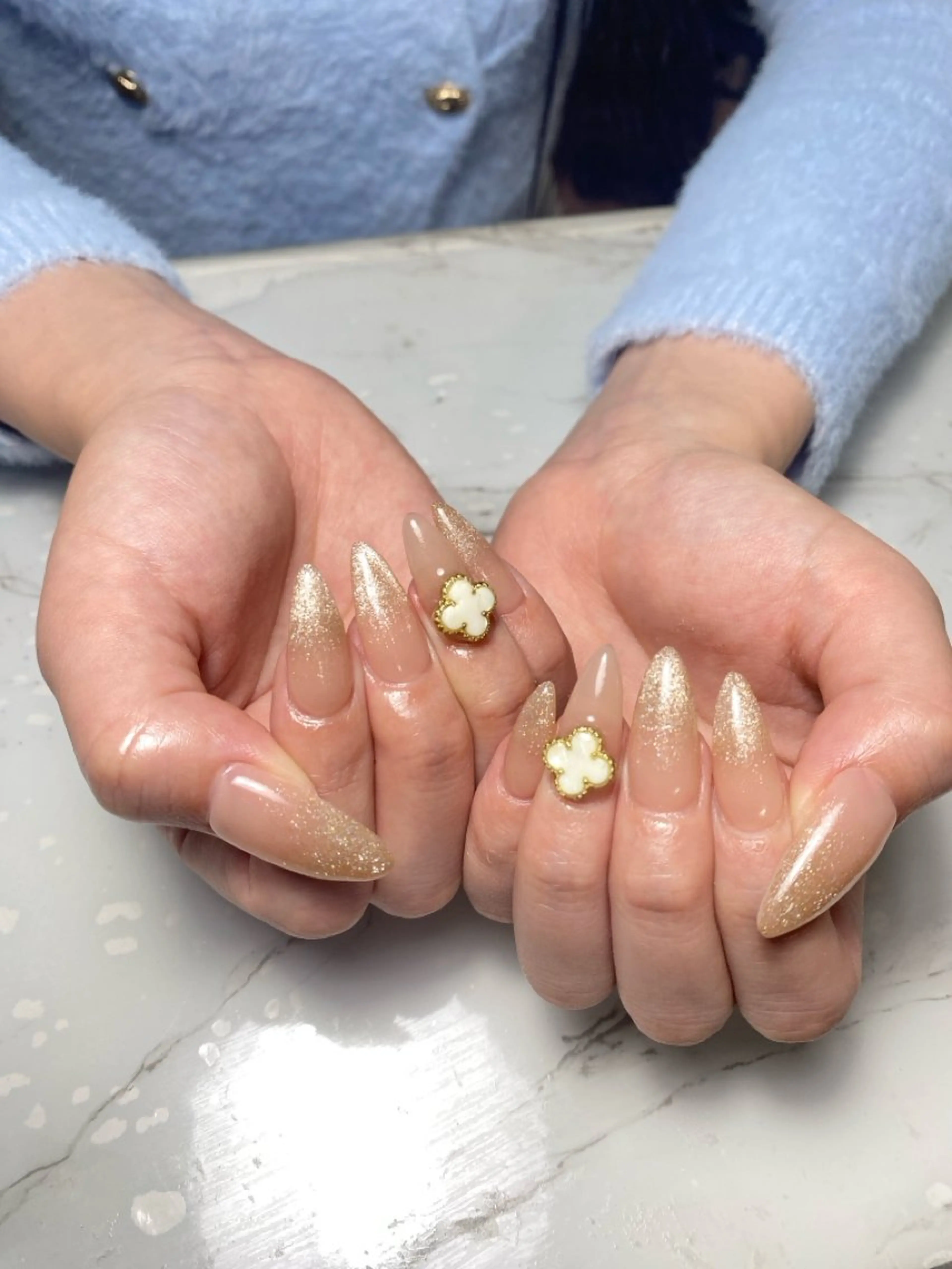 ネイル ハンドネイル ユリ🎀長さだし/ パラジェル/持ち込みのネイルデザイン