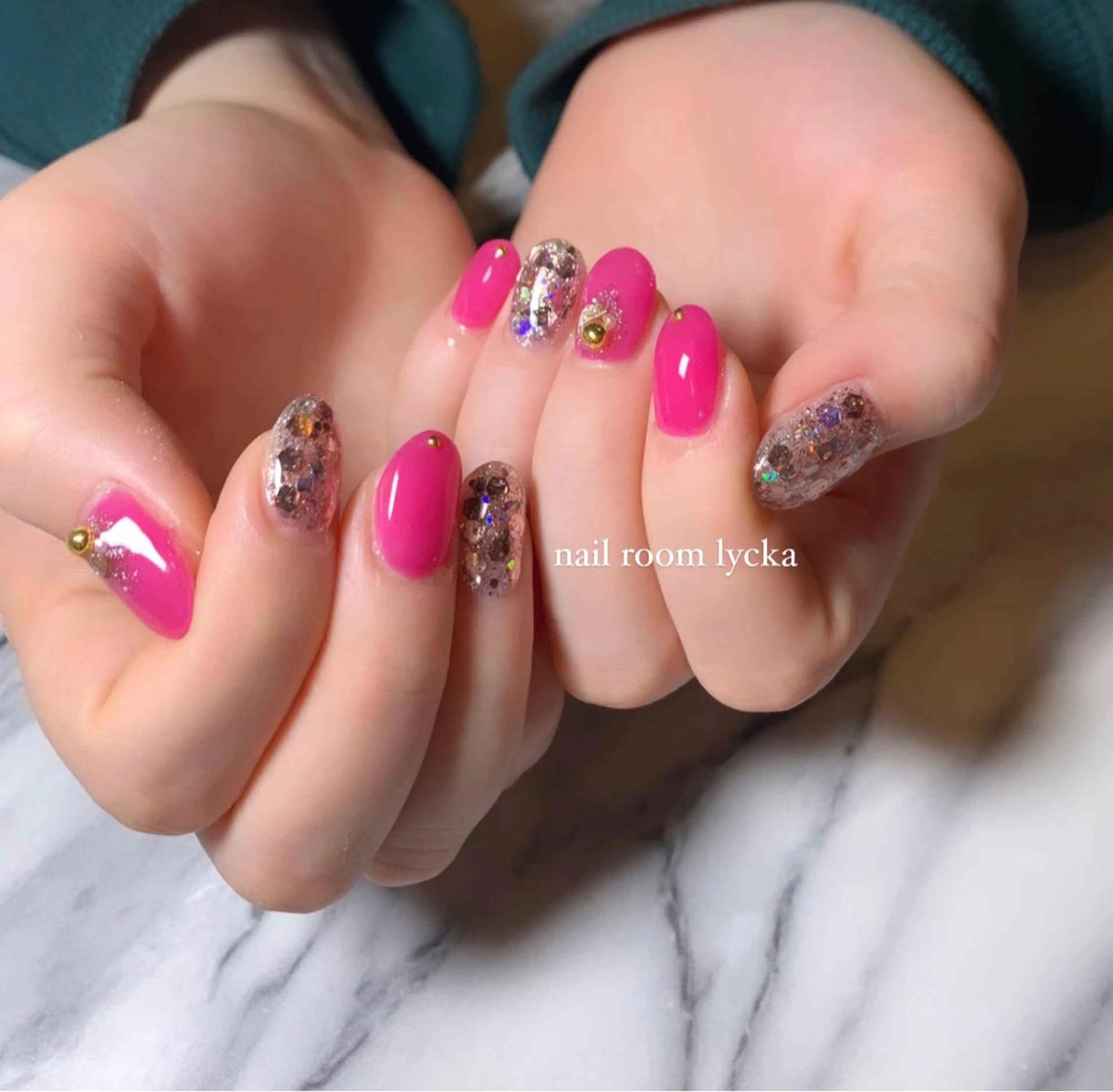 ネイル ﾈｲﾙﾙｰﾑﾘｯｶ 𝐦𝐚𝐲𝐮のネイルデザイン