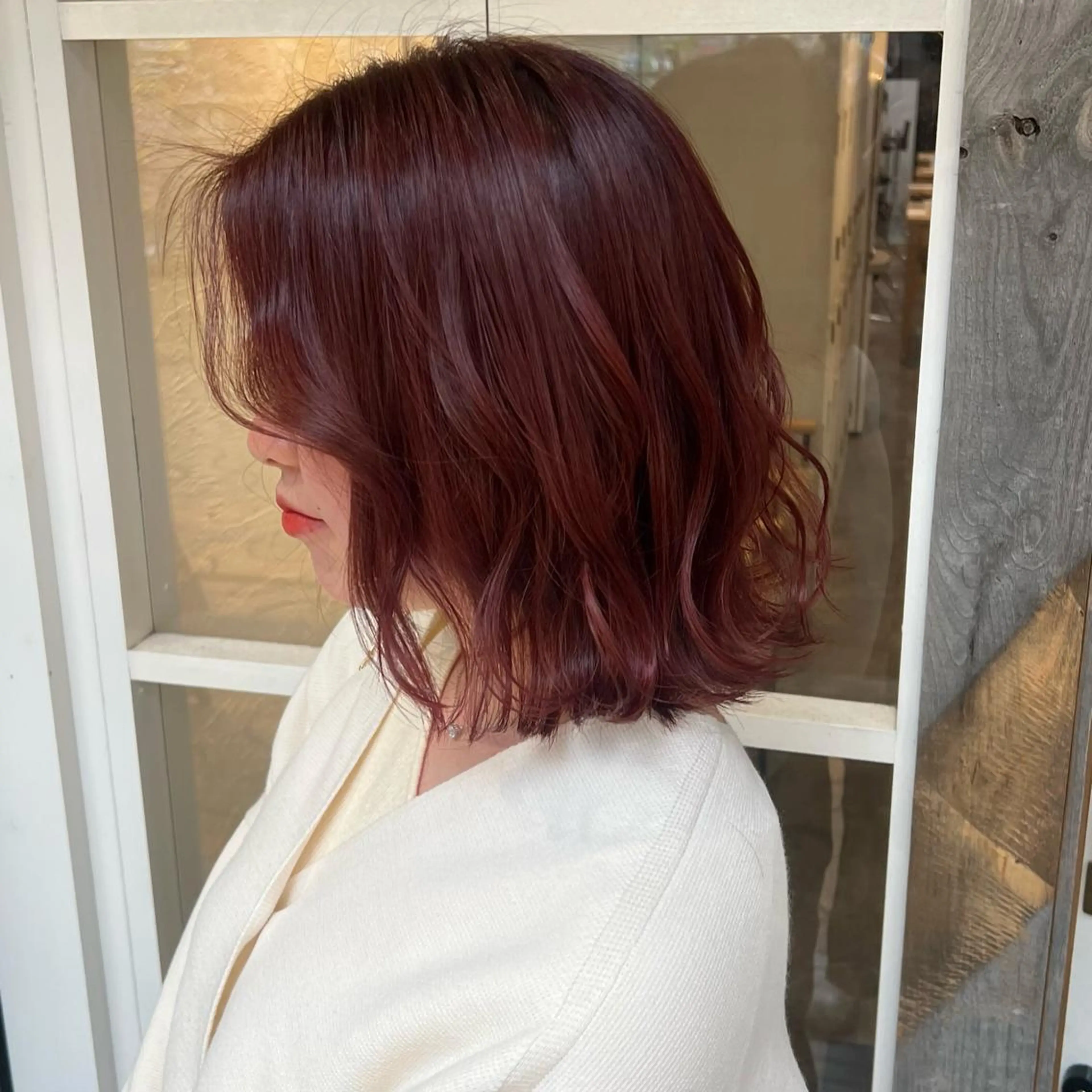 カラー ピンクカラー mia over hairのヘアスタイル