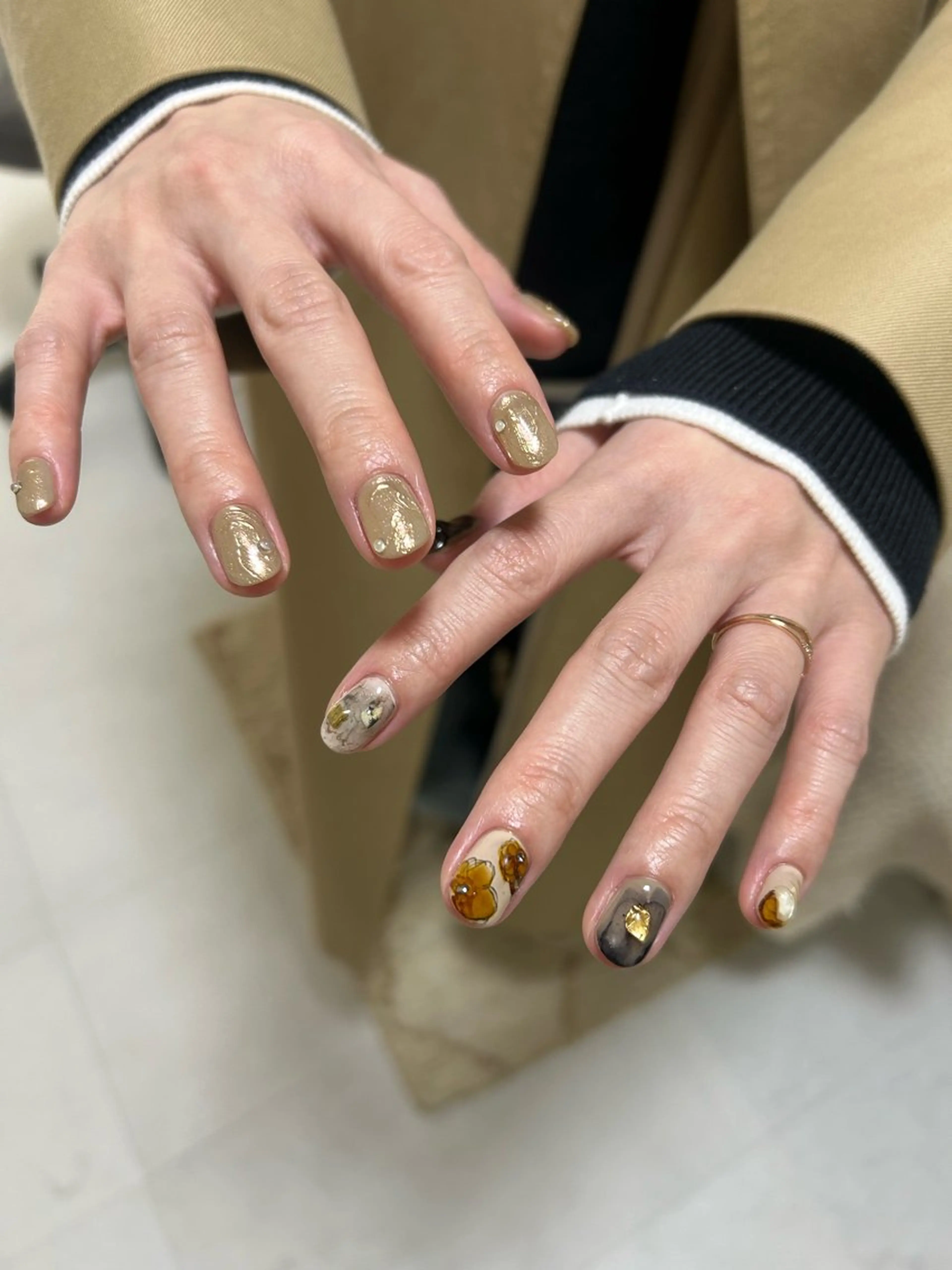 ネイル アートネイル マグネットネイル ニュアンスネイル ハンドネイル アトリエ １０３のネイルデザイン