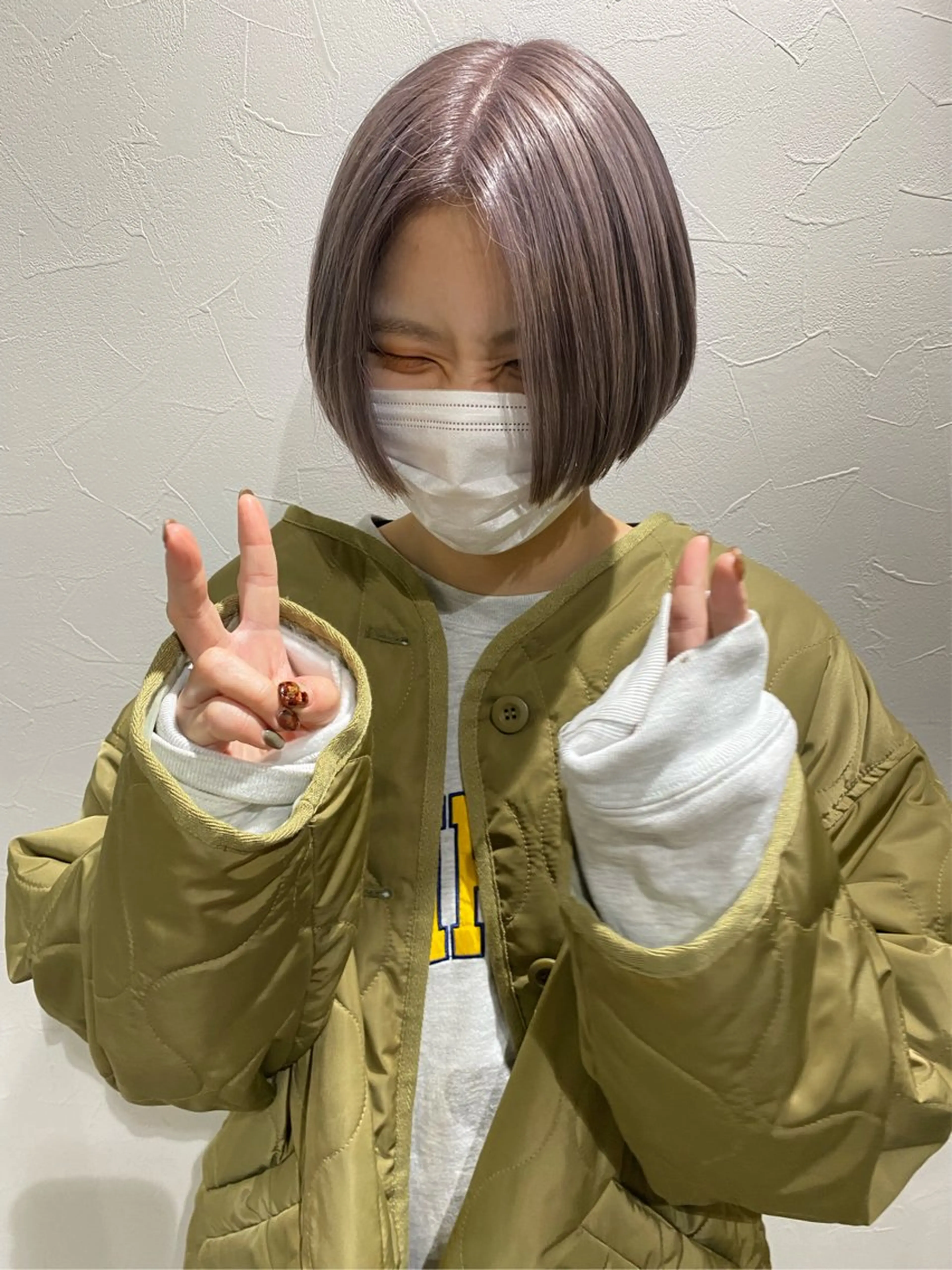 ショート ヘアカラー stylist 倉本恋のヘアスタイル