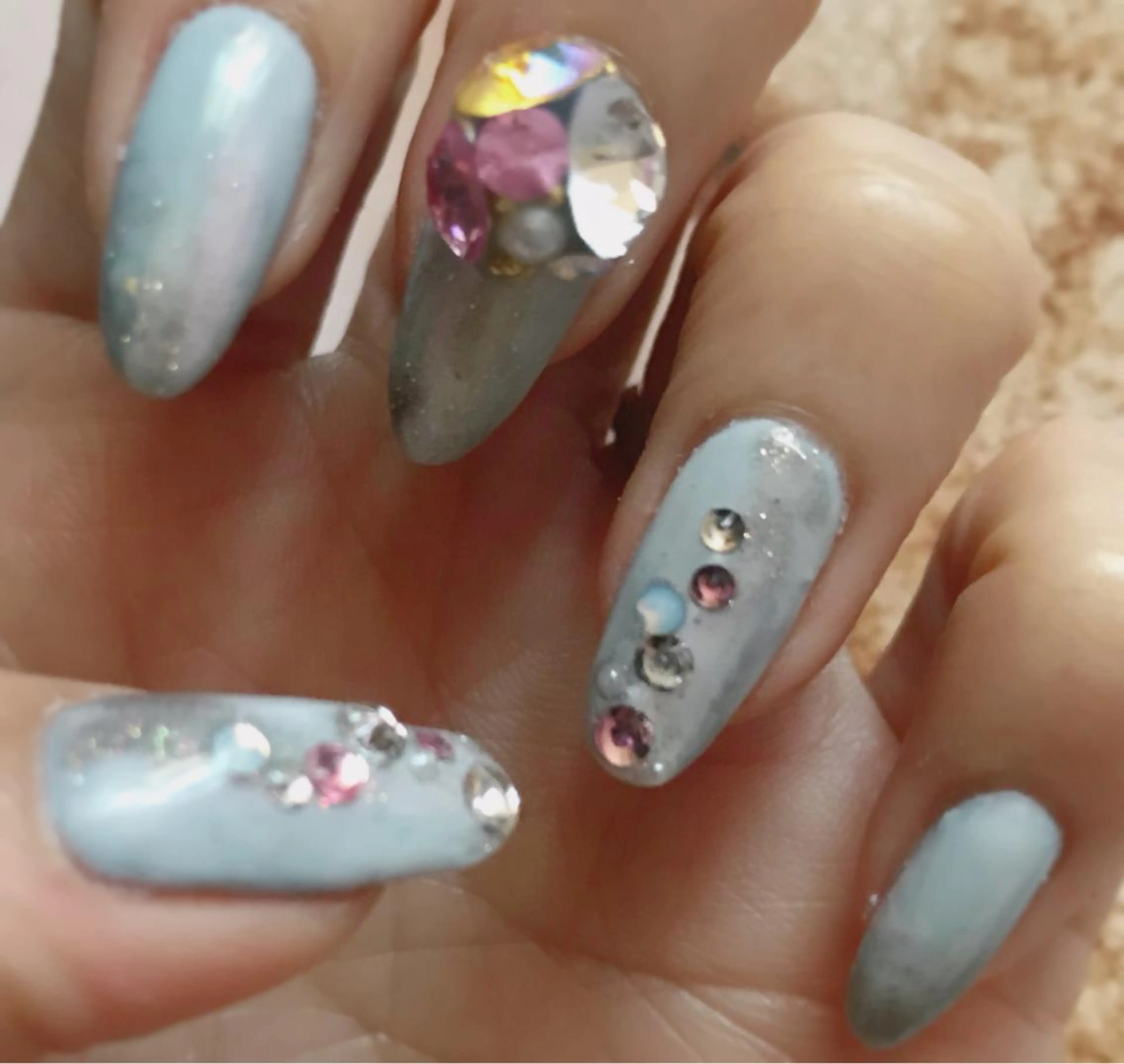 セミロング ネイル MKY salonのネイルデザイン