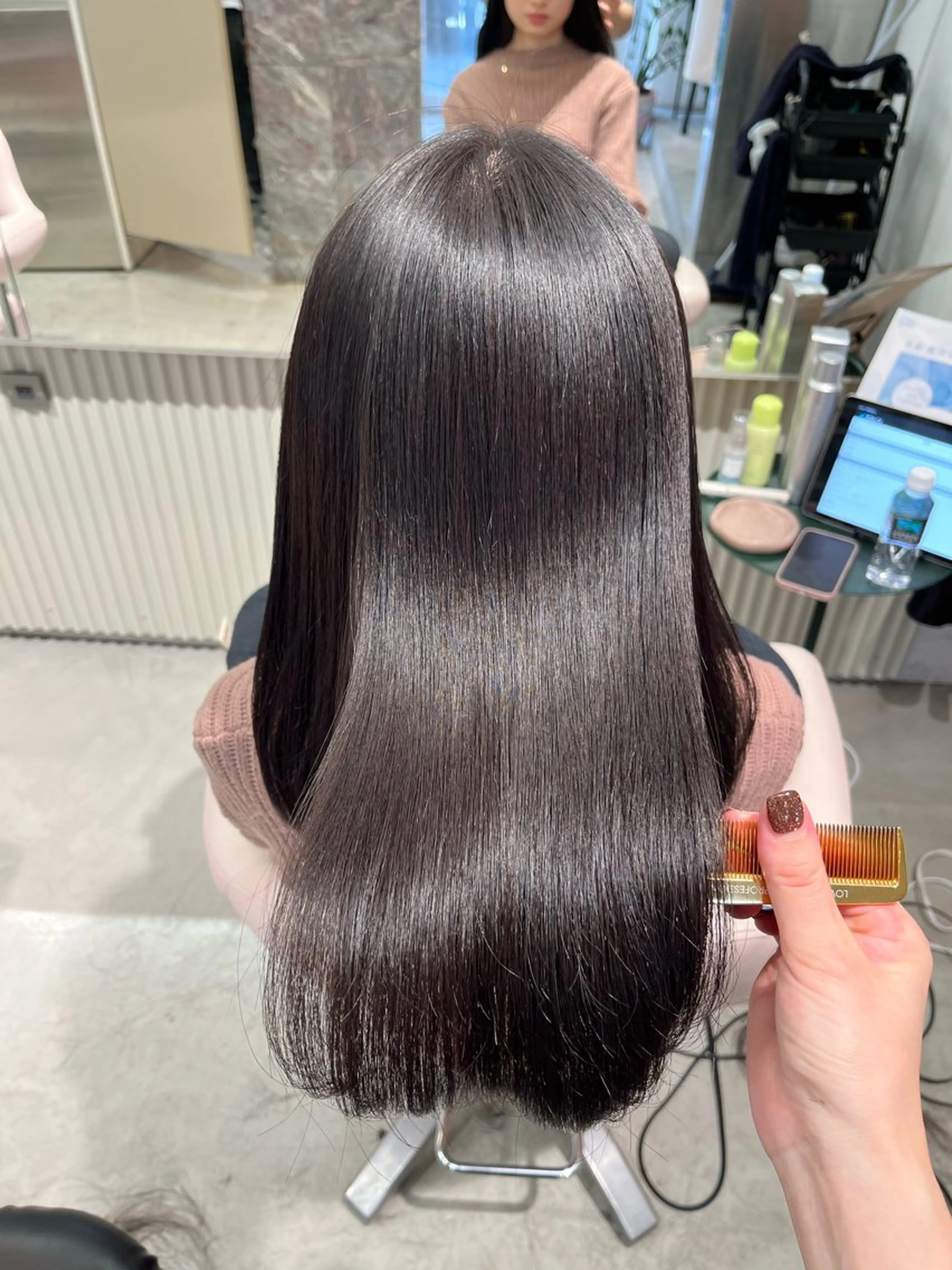 ミディアム カット 縮毛矯正 トリートメント 池田 寿子のヘアスタイル