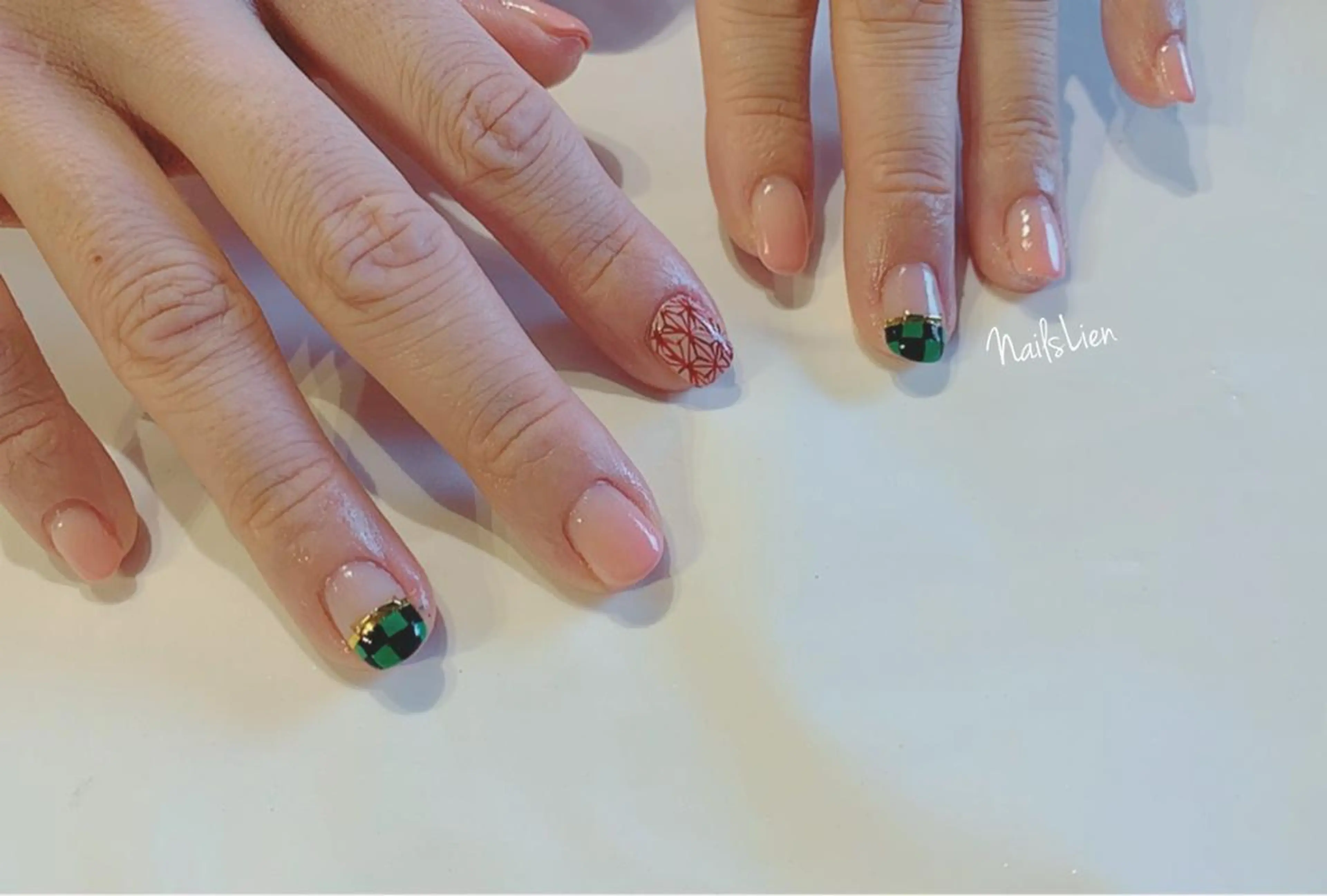 ネイル 冬ネイル クリスマス studio e n / RiNのネイルデザイン