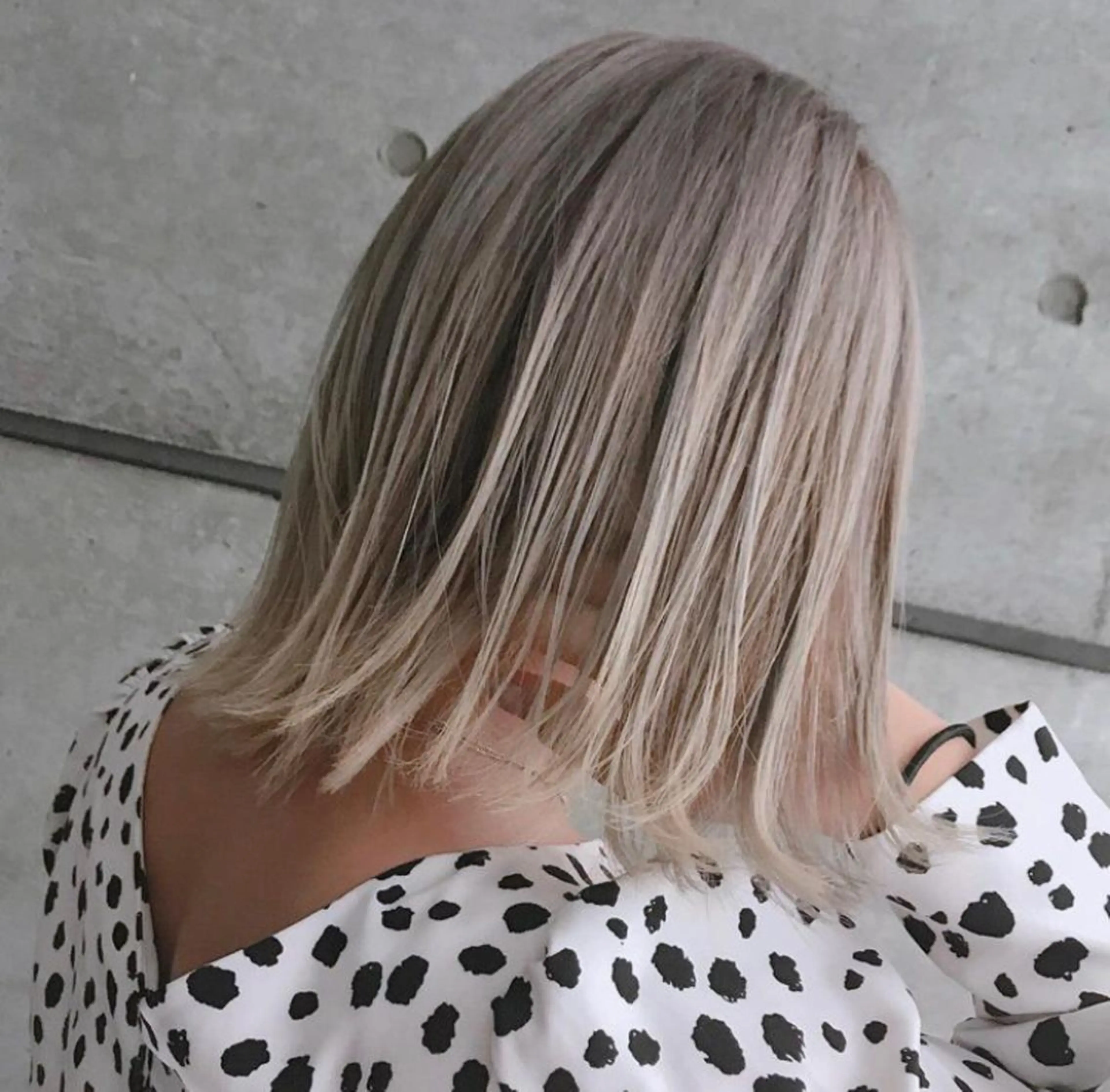 ブリーチ＋カラー＋Aujuaシステムトリートメントの写真