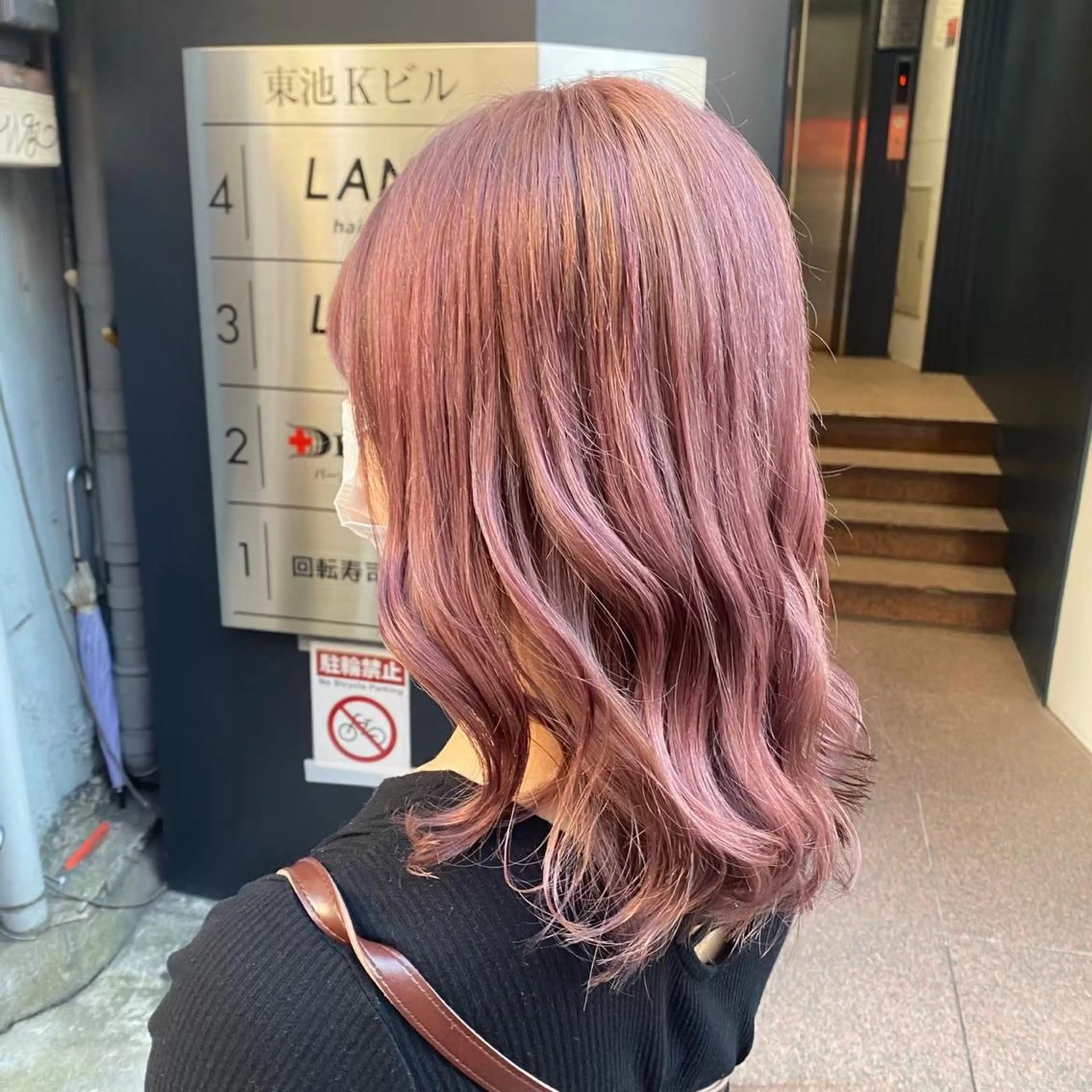 ミディアム パーマ ヘアアレンジ 💕上野美容師☁ ブリーチ💖サワのヘアスタイル