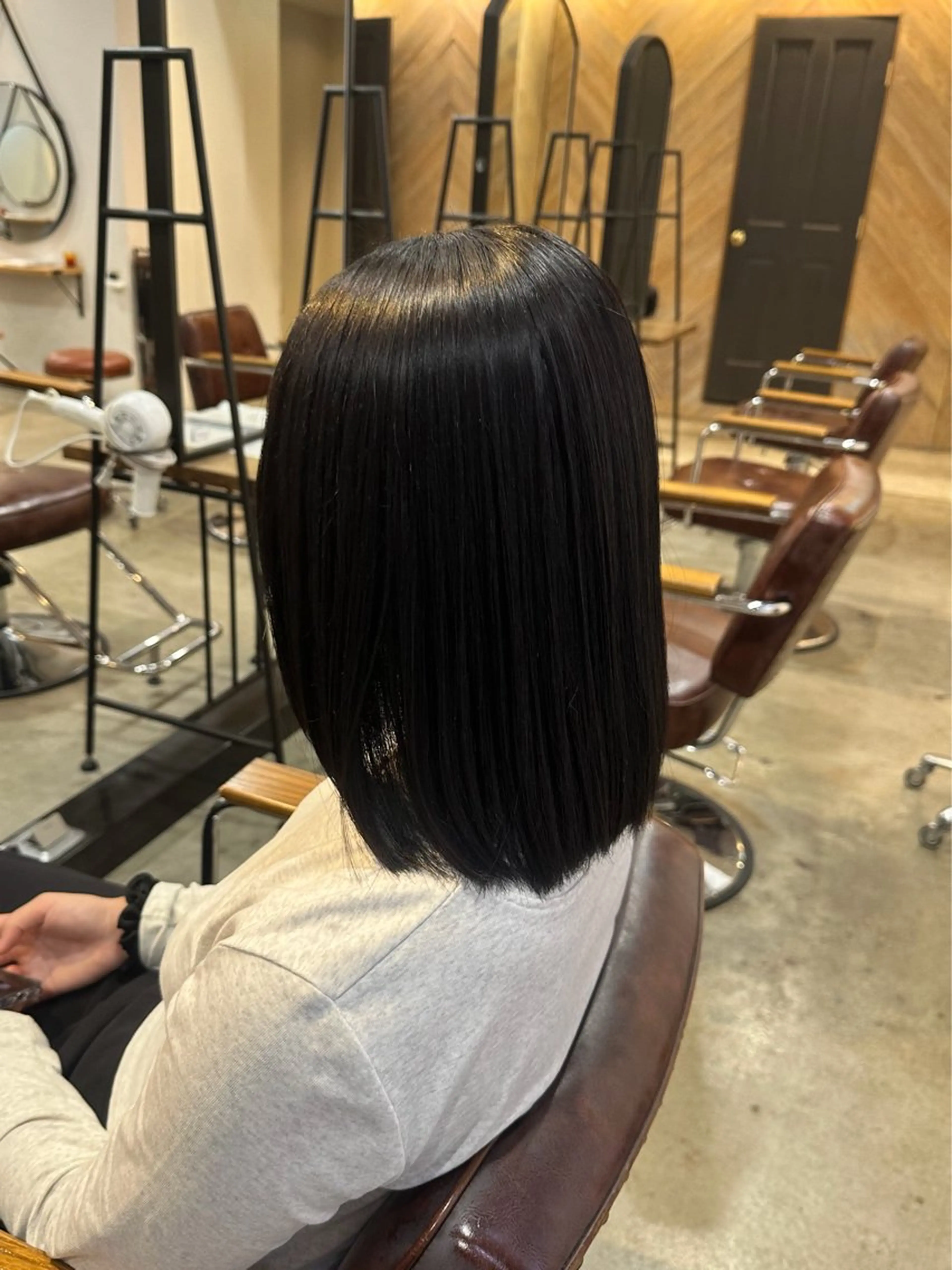 カラー 聖菜/ hina /レイヤー/艶カラーのヘアスタイル