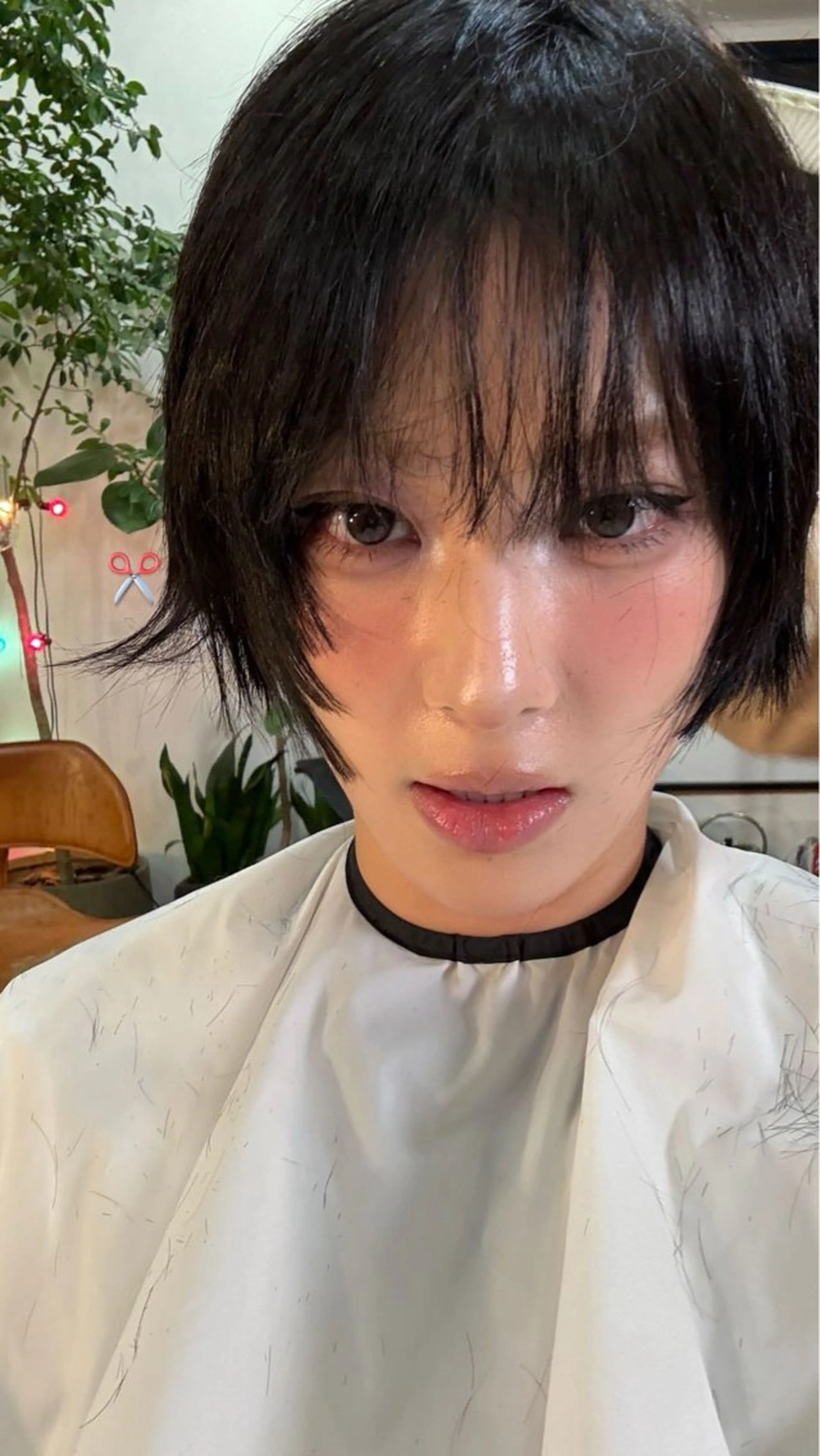 ミディアム カラー カット remi ボブレイヤー／パーマのヘアスタイル