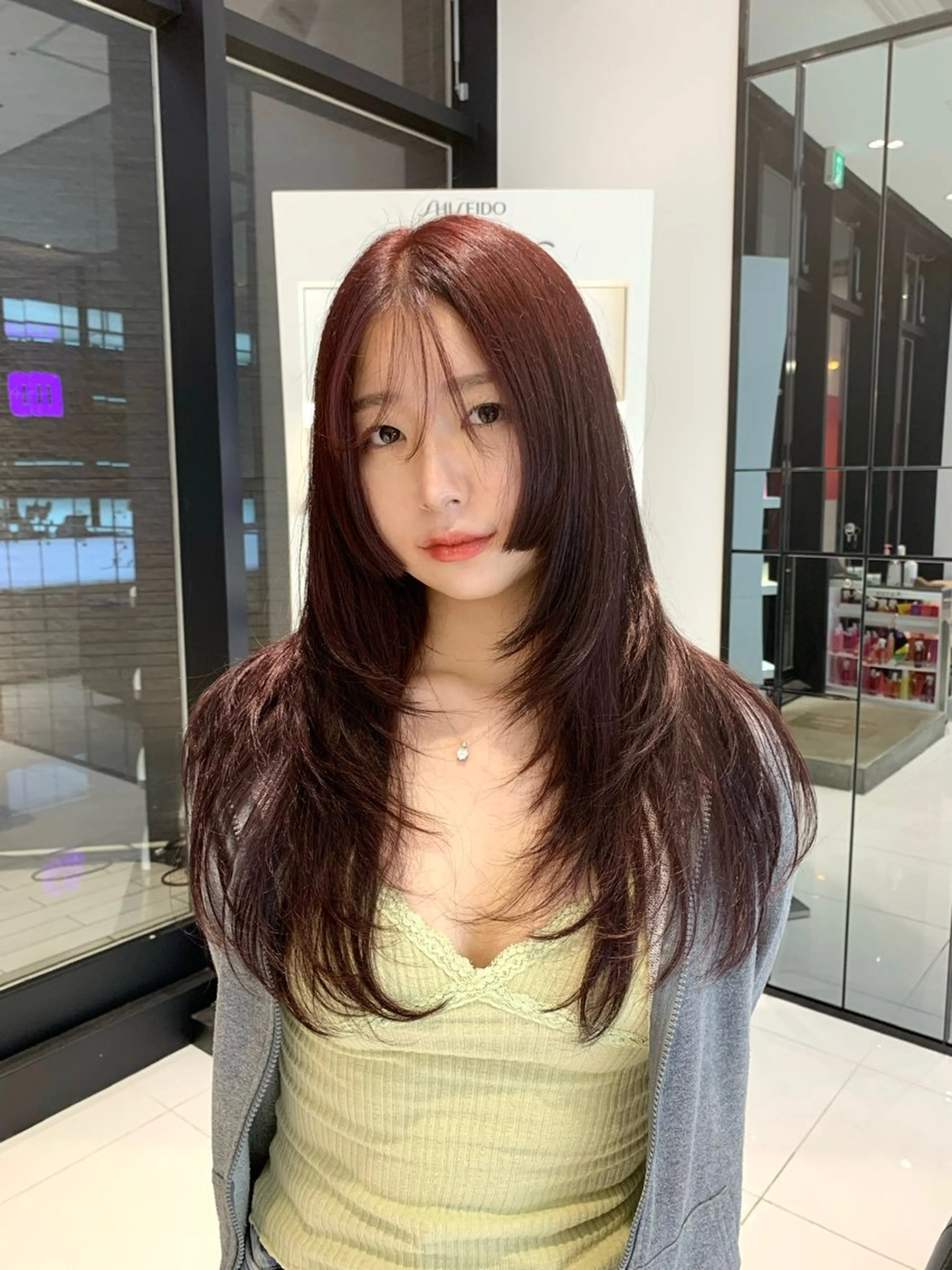 カラー ブリーチ ブリーチなしカラー ハッシュカット ✦·.⋆  SAYAのヘアスタイル