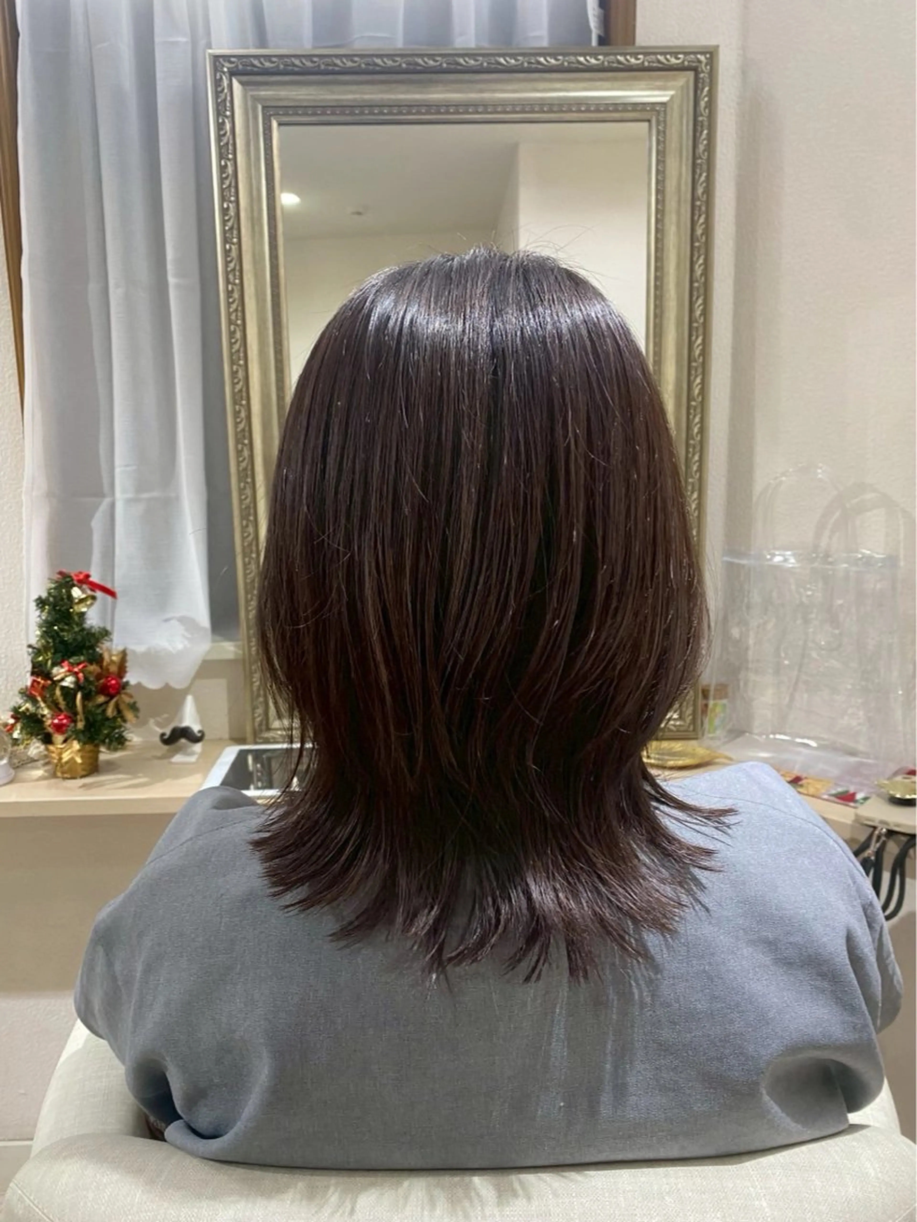 ミディアム カラー 縮毛矯正 山本 優音のヘアスタイル