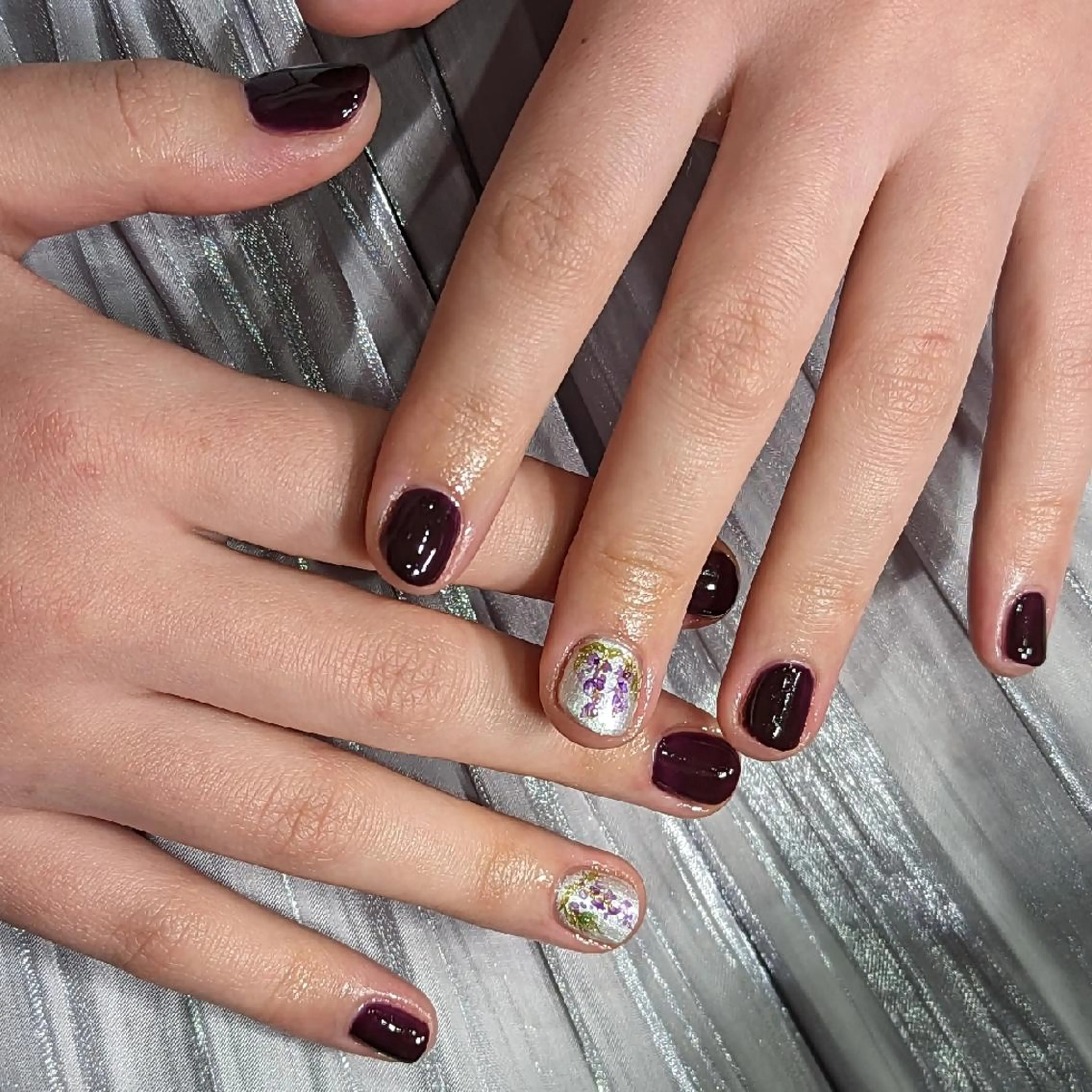 ネイル ナリタ・ マミのネイルデザイン