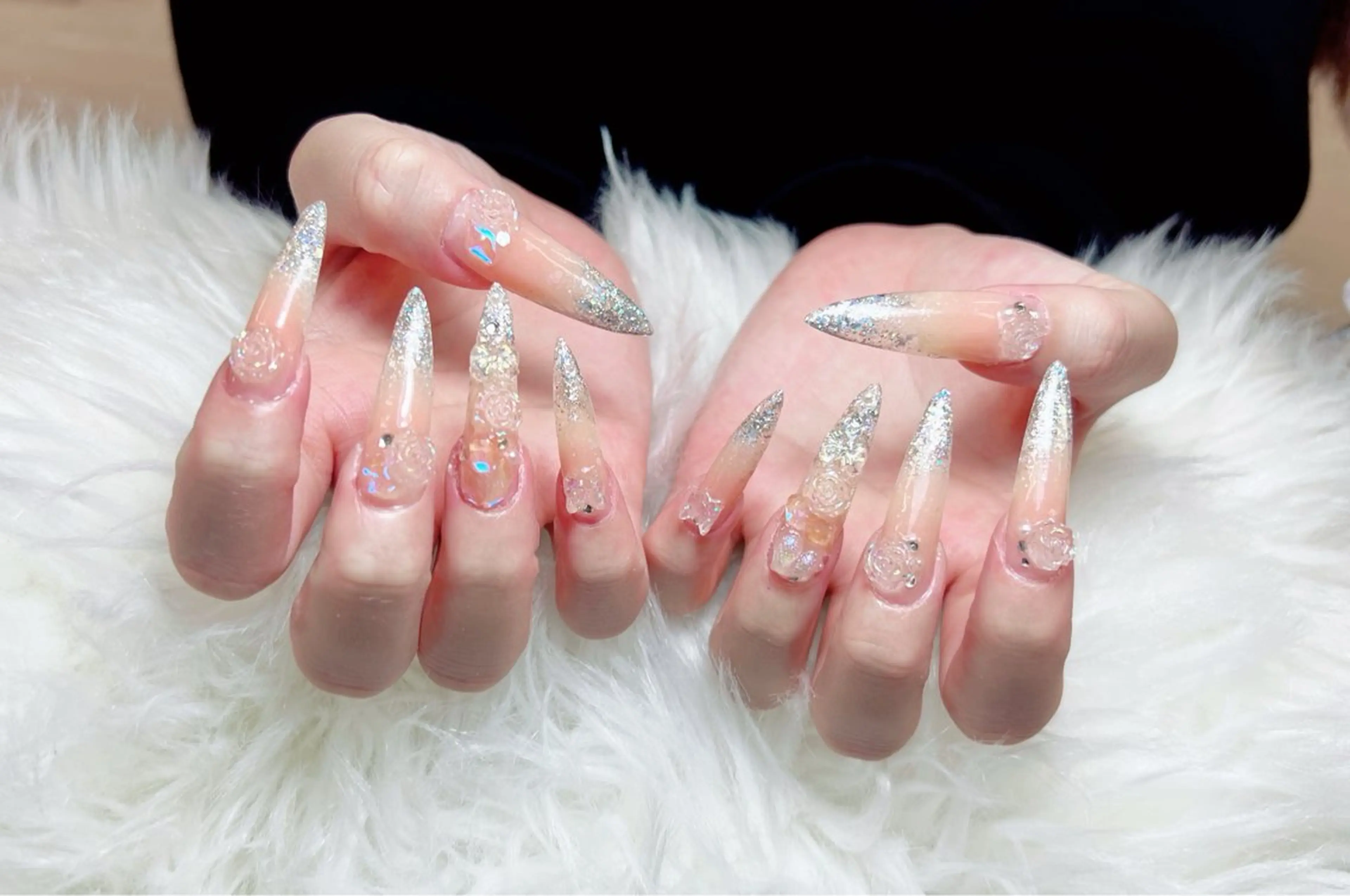 ネイル アートネイル オーロラネイル チークネイル 長さ出し フットネイル Noiranail_ studio川越西口のネイルデザイン