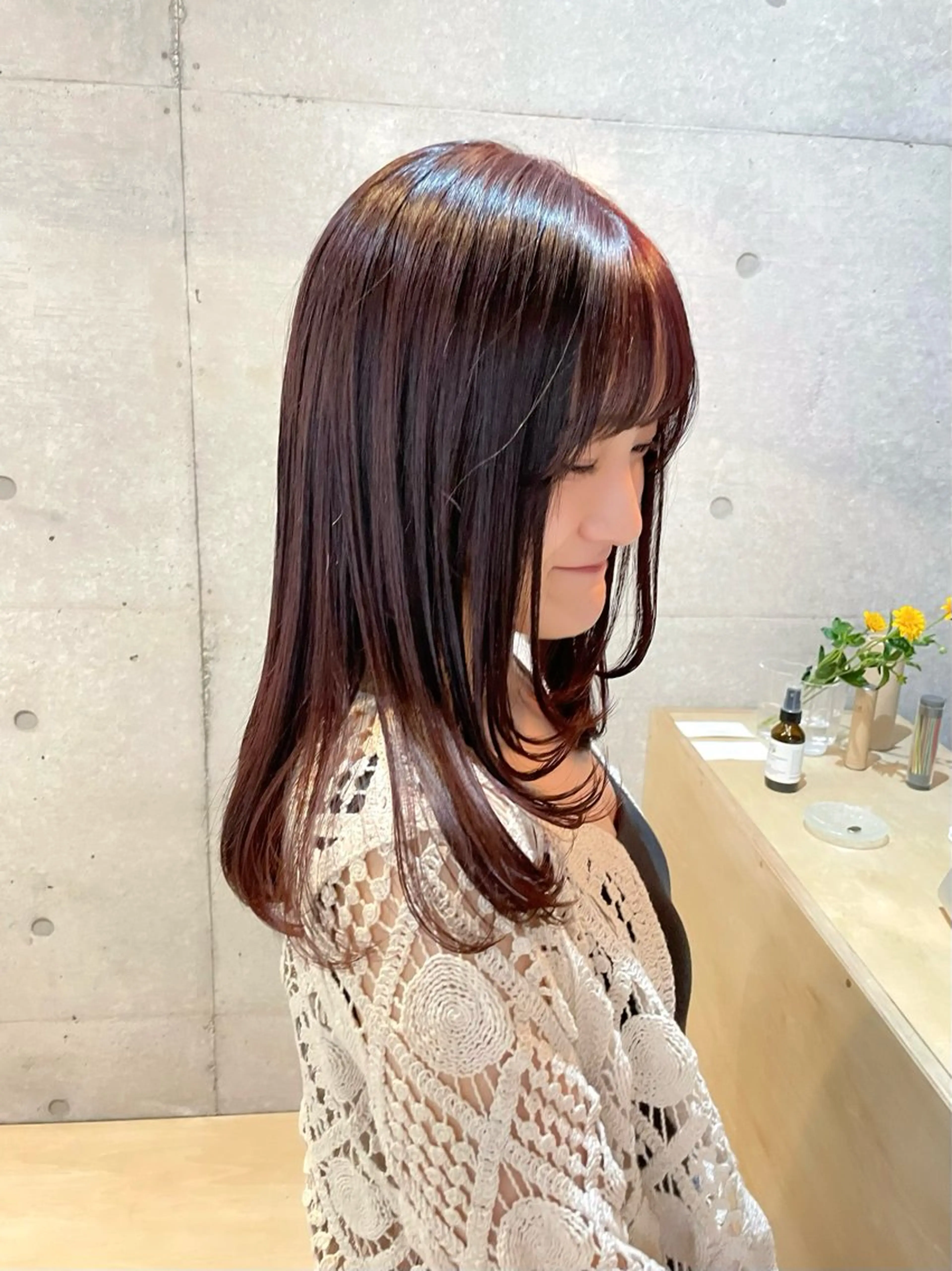 ミディアム 顔まわりレイヤー レイヤーカット 【表参道】Ruri デジタルパーマのヘアスタイル