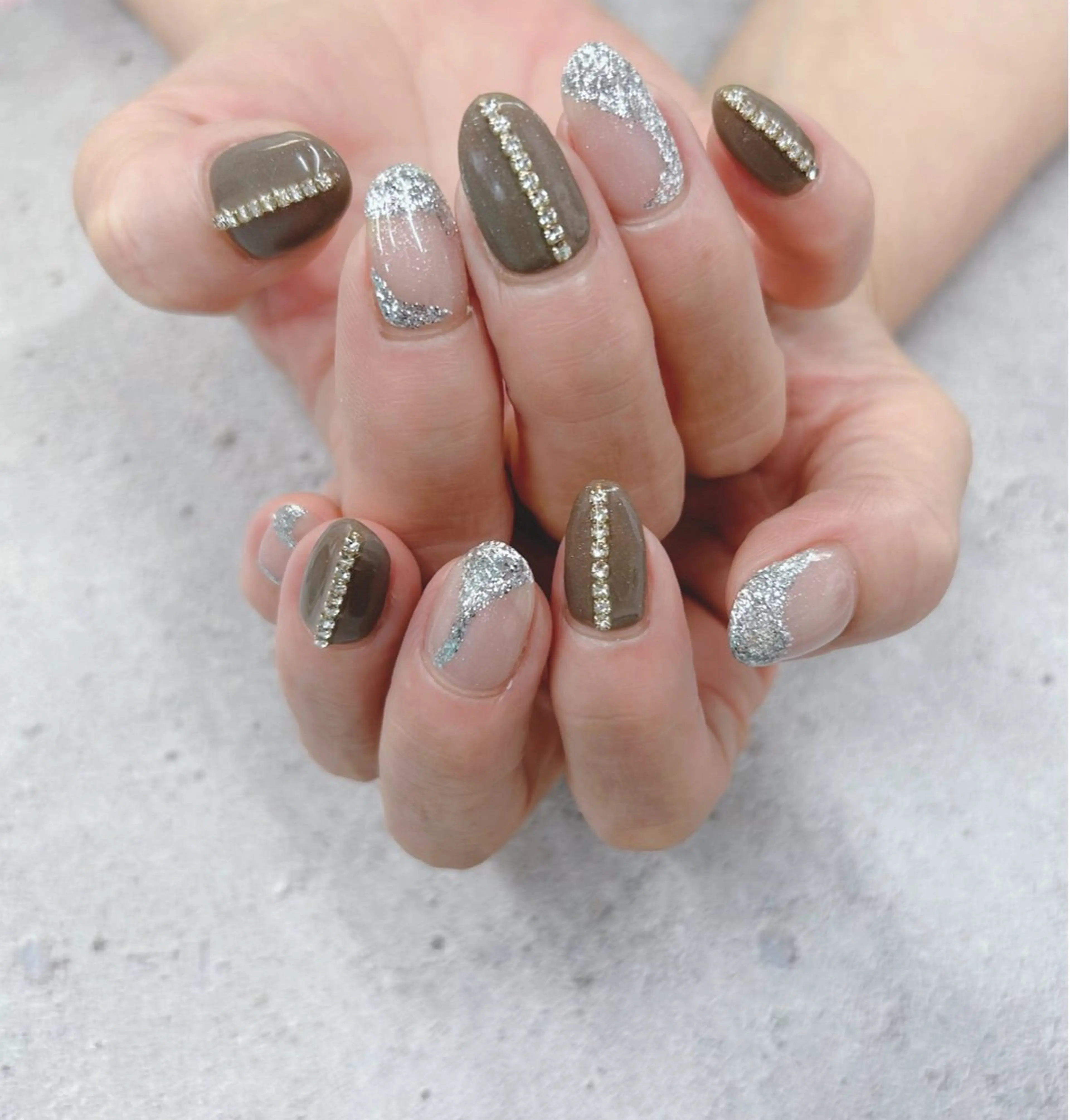 ネイル フレンチネイル ハンドネイル Nail Salon agré所属・agré ネイルサロン アグレのネイルデザイン