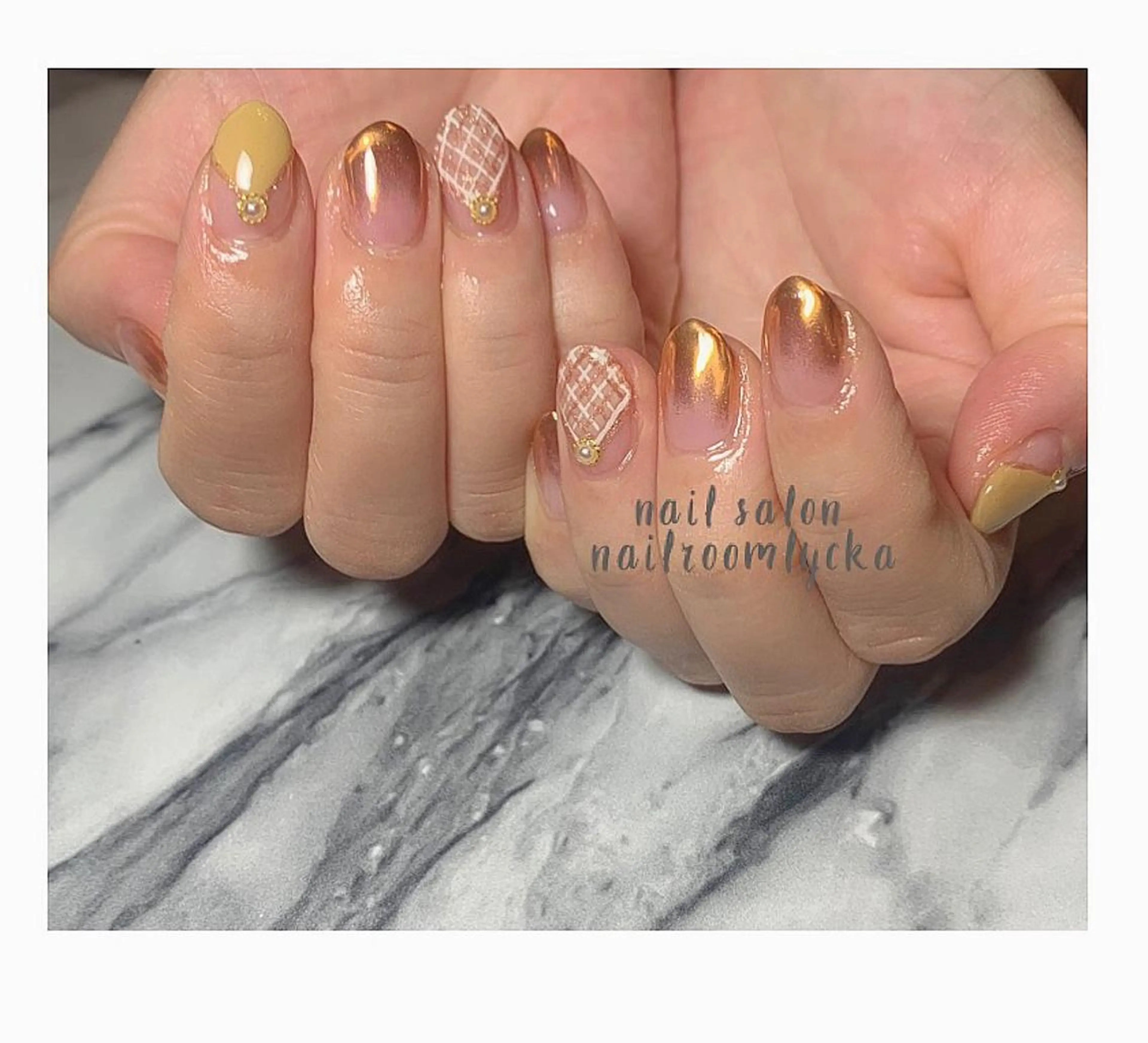 ネイル ﾈｲﾙﾙｰﾑﾘｯｶ 𝐦𝐚𝐲𝐮のネイルデザイン