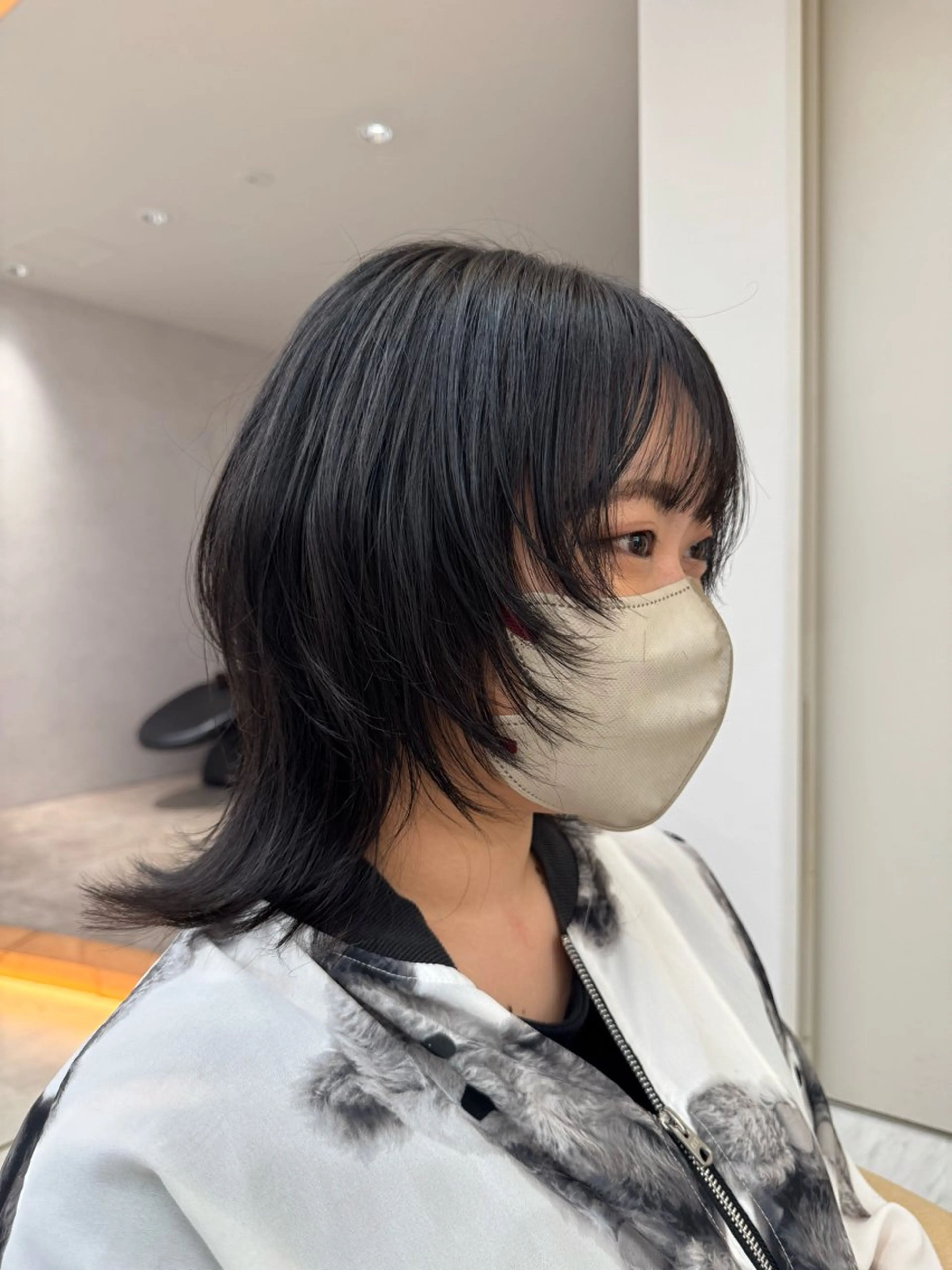 セミロング ウルフ/レイヤー/ ボブ/大石晴也🦋のヘアスタイル