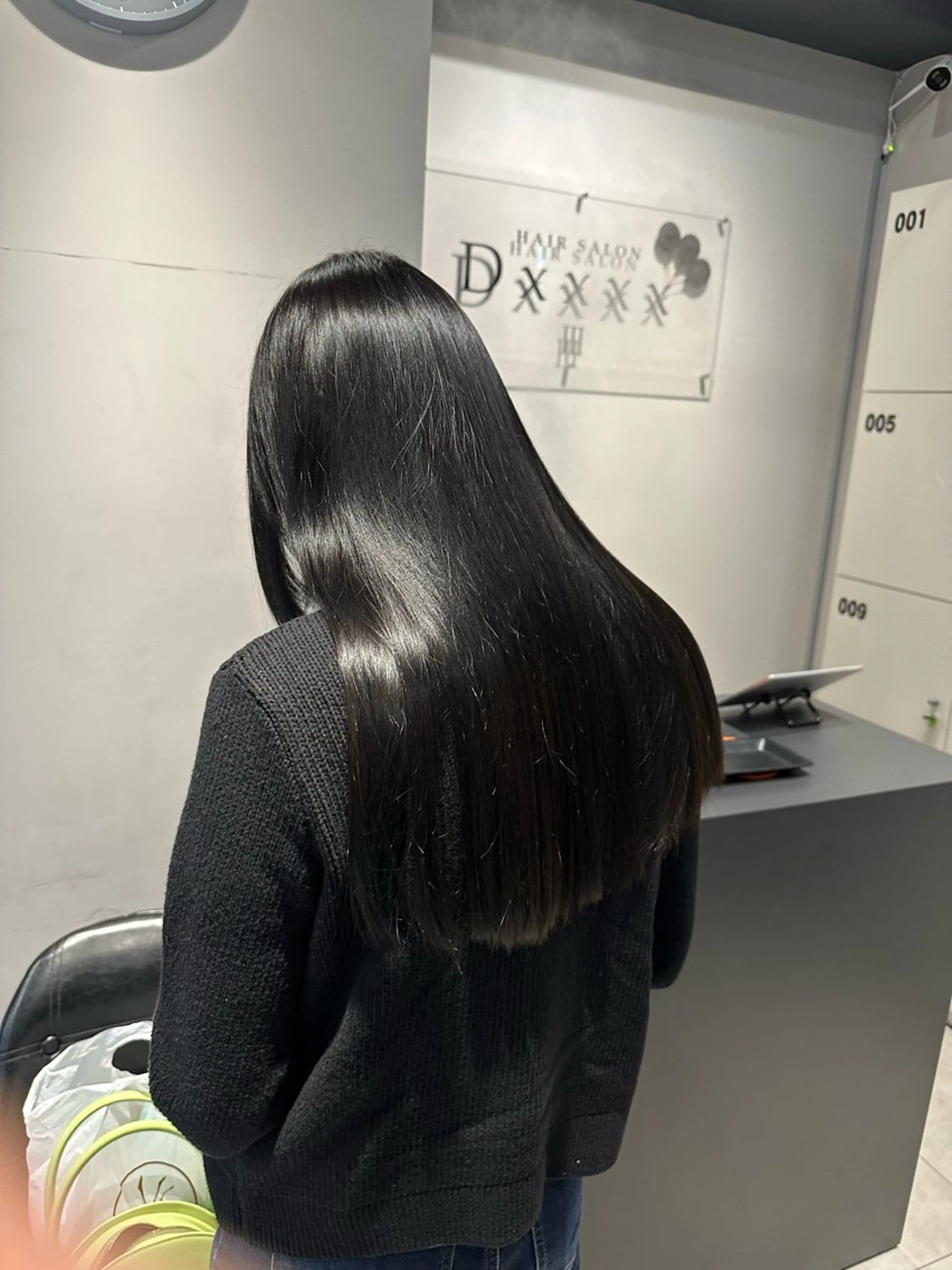 セミロング 髪質改善 トリートメント 縮毛矯正 トリートメント KURO/韓国ヘア /レイヤーカットのヘアスタイル