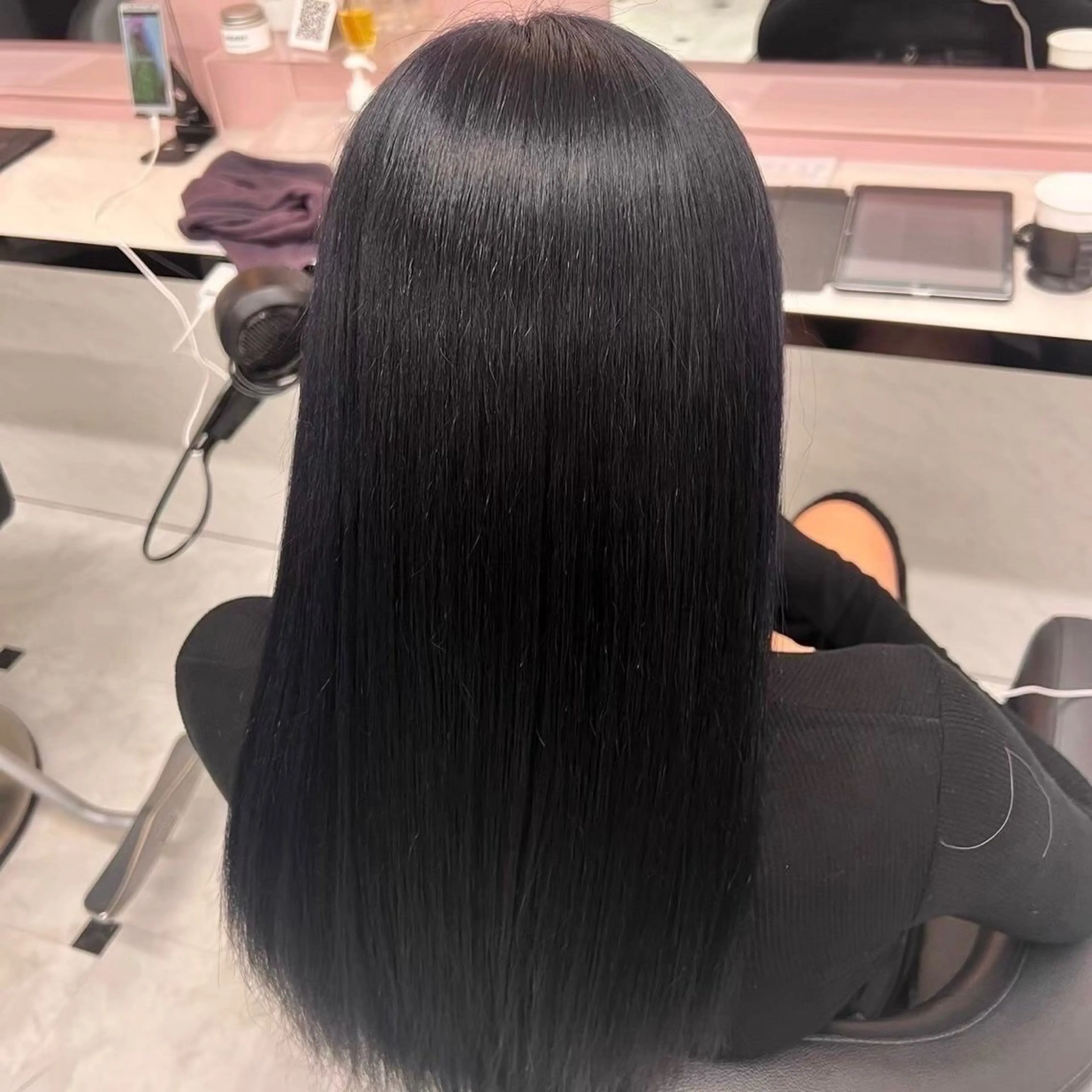 セミロング カラー 黒髪 ブリーチ 透明感カラー ブリーチなしカラー 盛れる上質ワンホン ヘア🤍YUME🤍のヘアスタイル