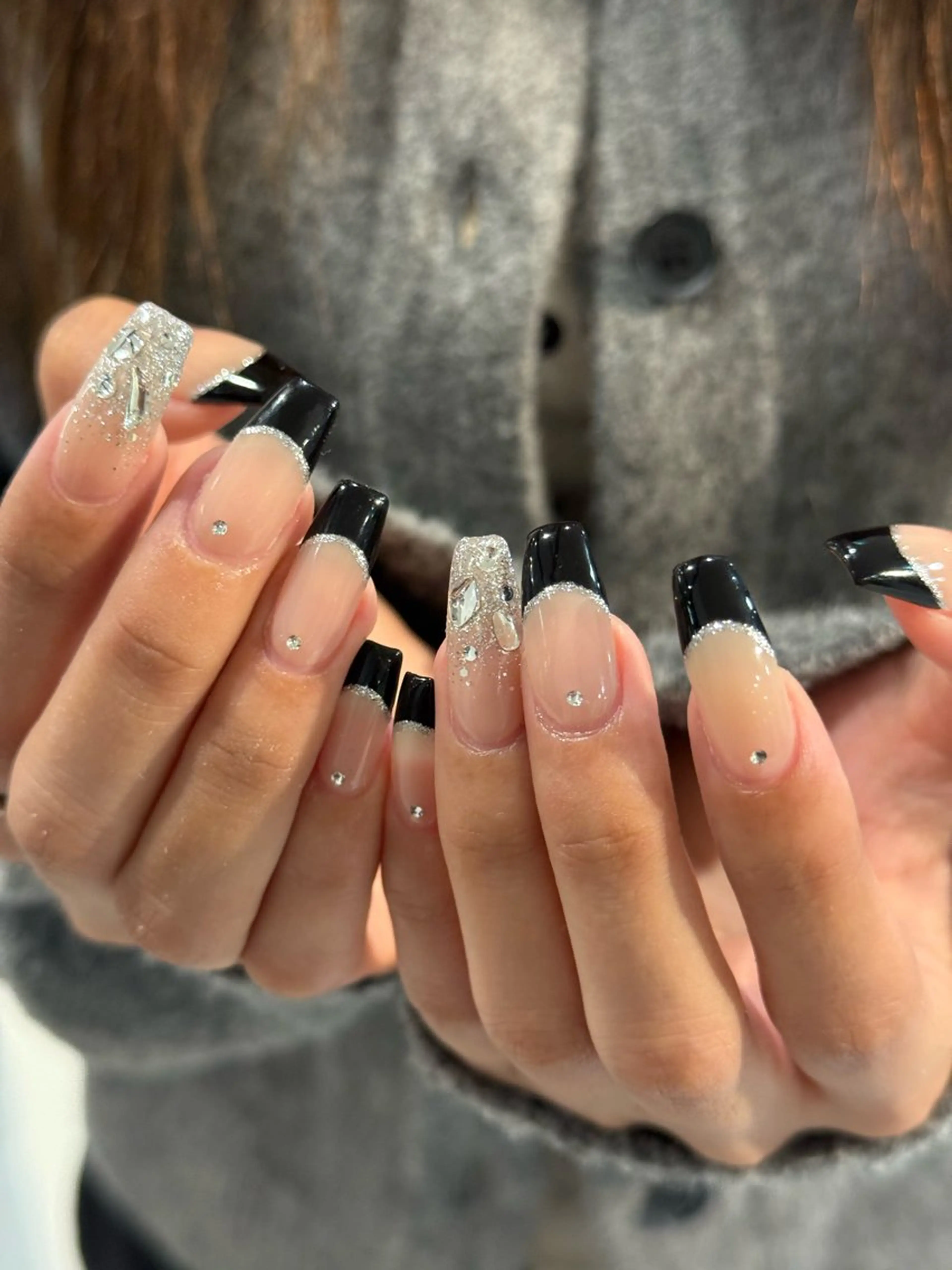 ネイル ハンドネイル airi 🤍のネイルデザイン