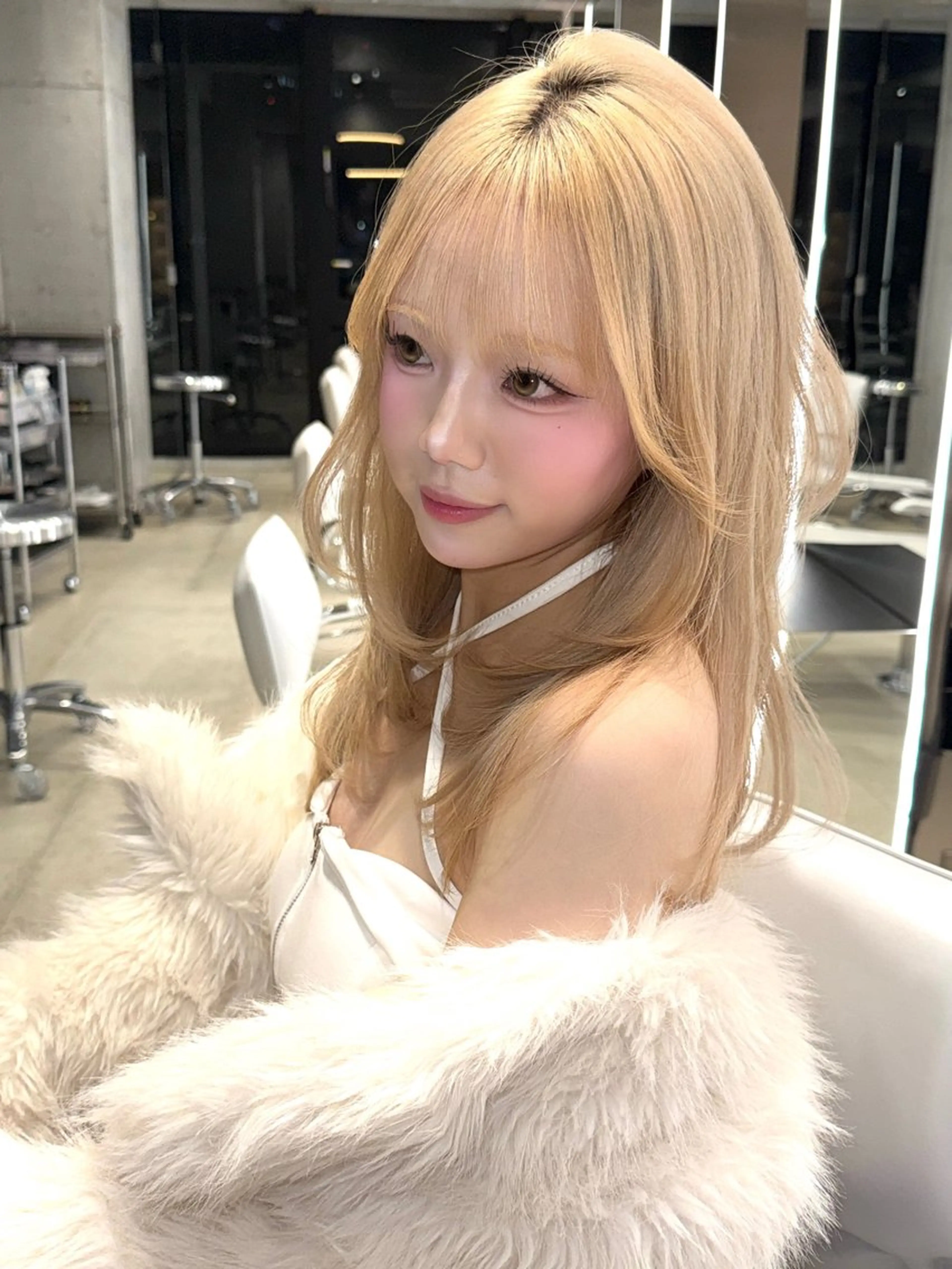 ロング カラー ヘアカラー 韓国ヘア りんのヘアスタイル