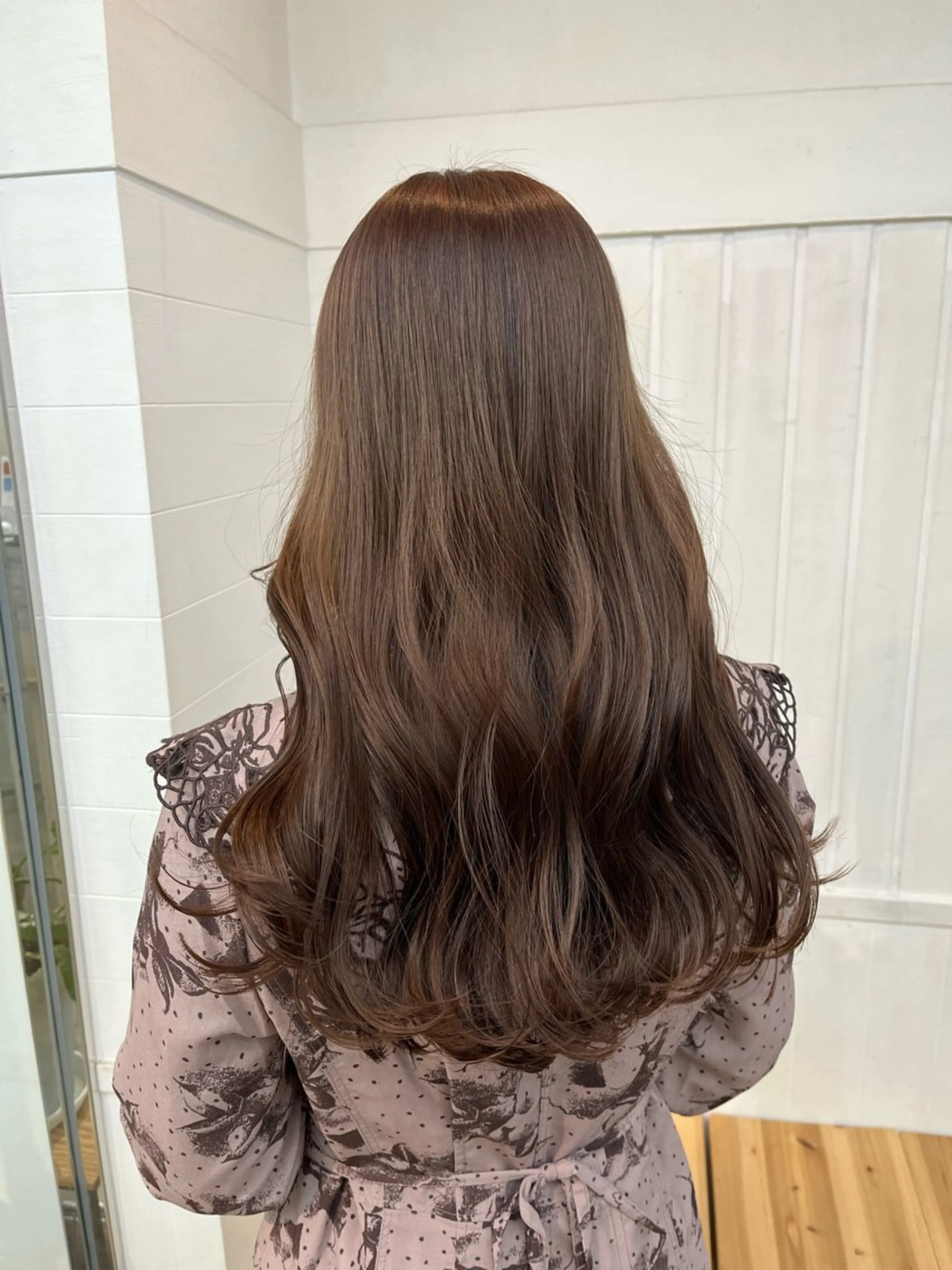 ロング カラー パーマ ヘアアレンジ 髪質改善 レイヤーカット トリートメント ストレートパーマ カット ヘアカラー トリートメント ヘッドスパ ヘアセット 二ヶ月綺麗が続く デザイン/星野六三四のヘアスタイル