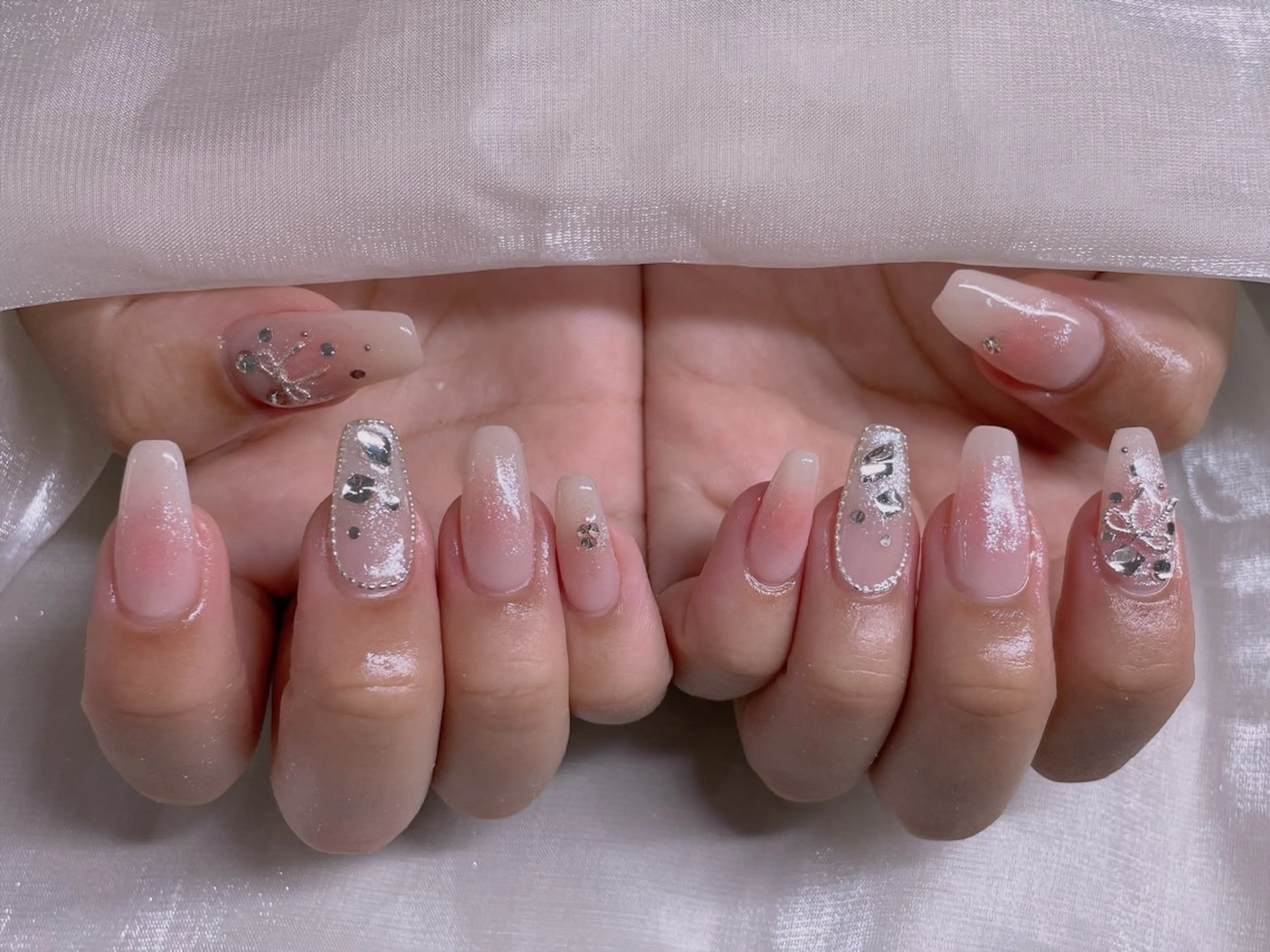 ネイル 美爪パラジェル導入店 Sunnilyのネイルデザイン