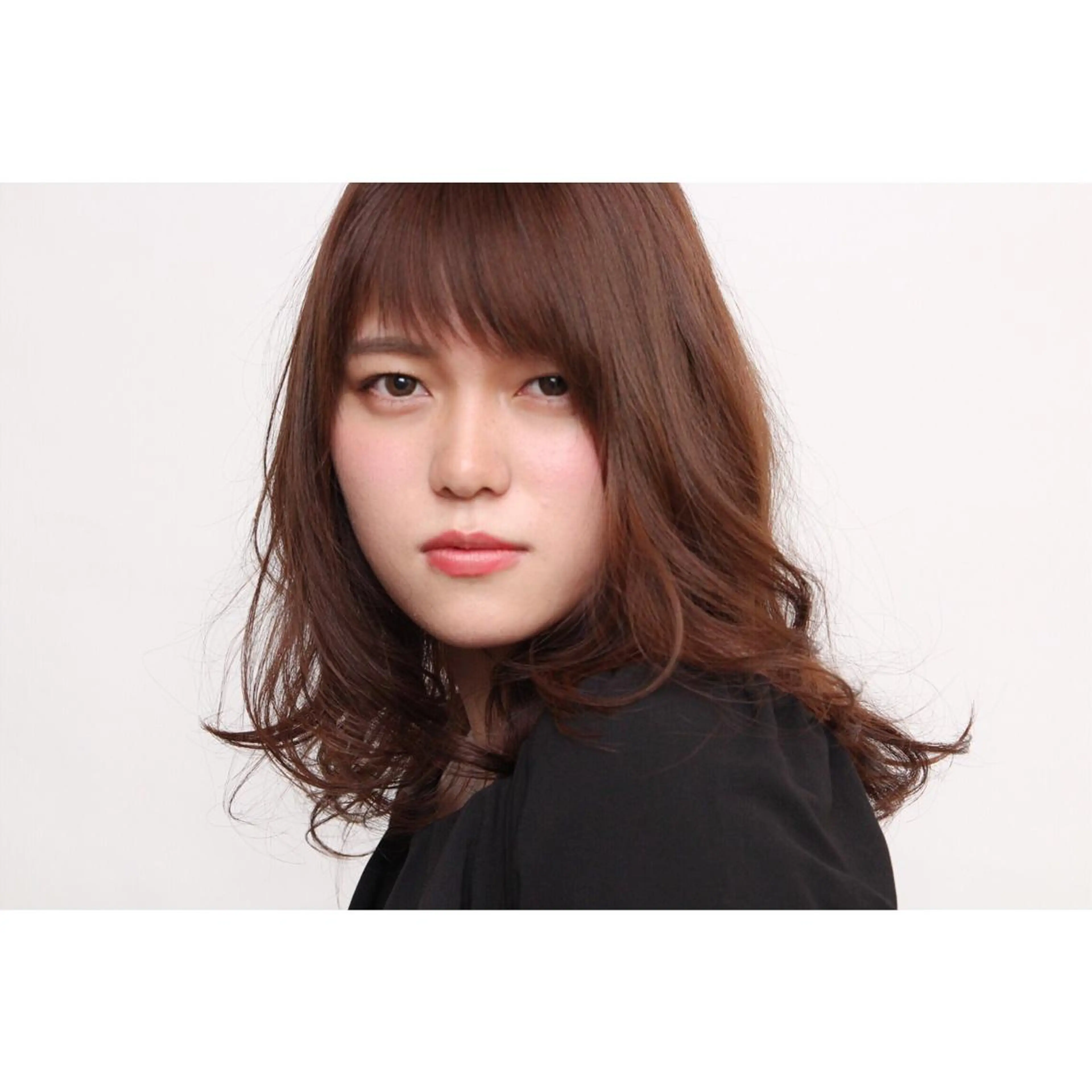 ミディアム 江上拓郎/ショート /酸性ストレートのヘアスタイル