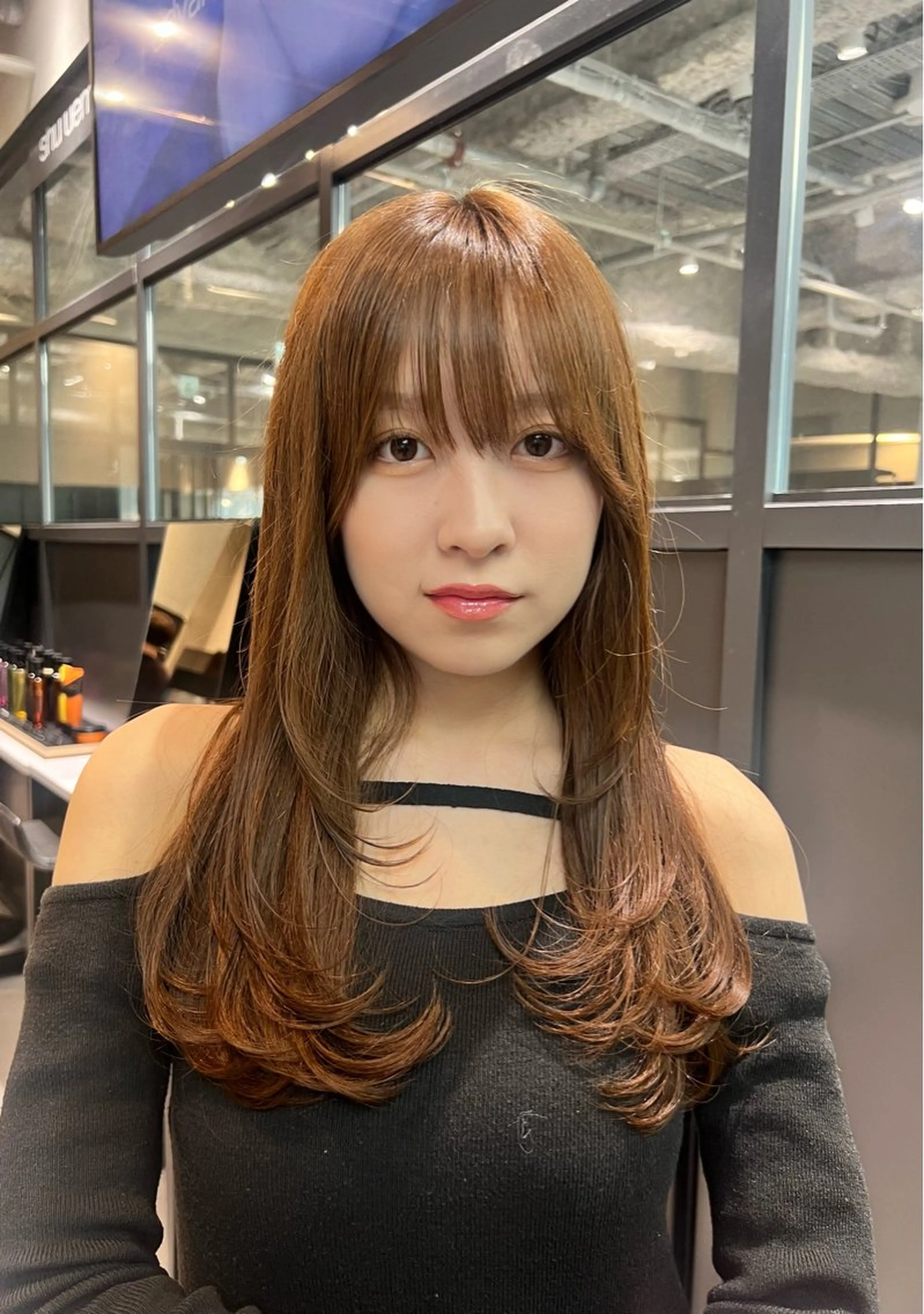 ロング レイヤーカット 久保 嗣温のヘアスタイル