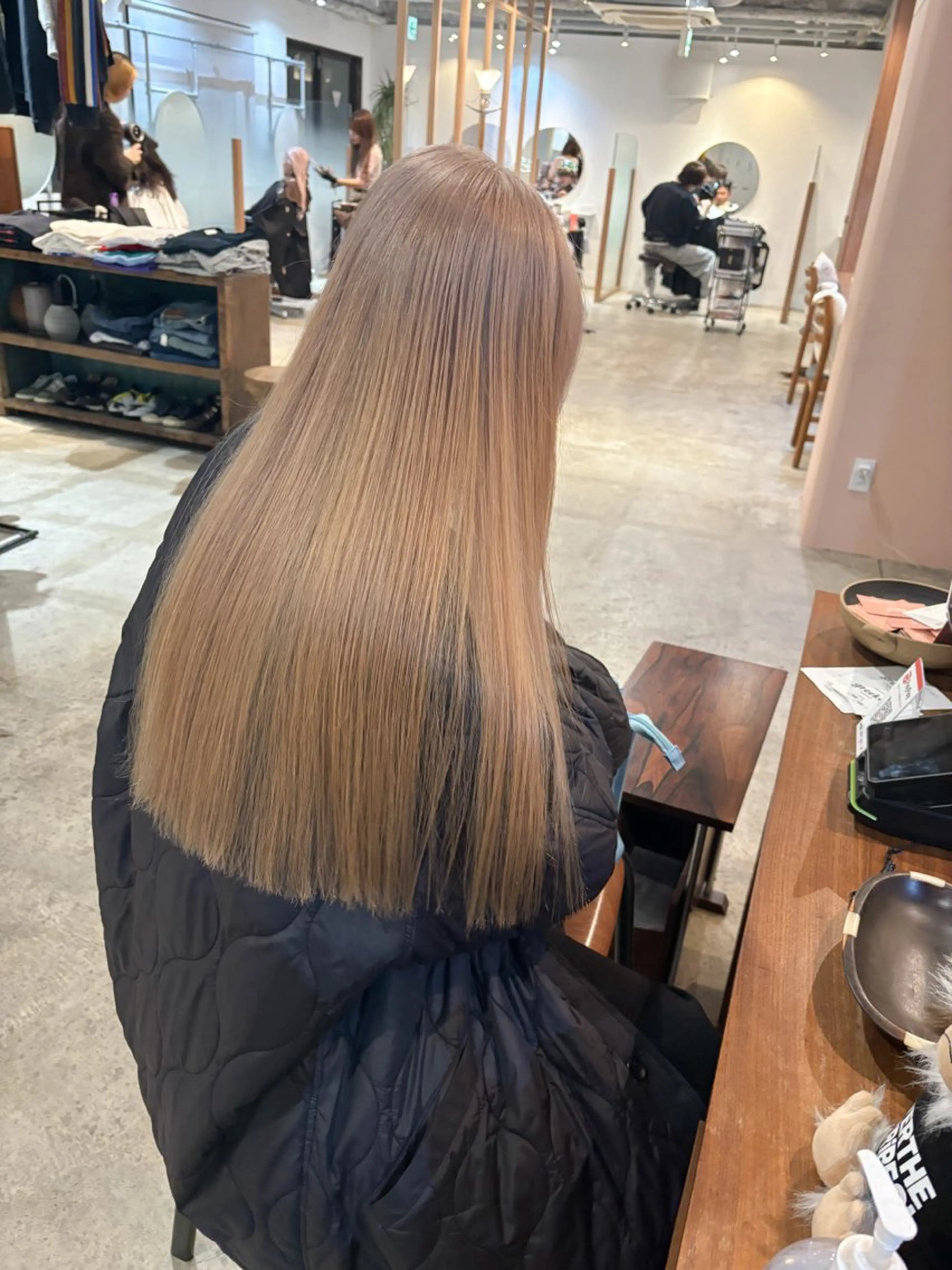 ロング カラー ブリーチ ブロンド 透明感カラー カット ヘアカラー Takuma Suzuki中目黒のヘアスタイル