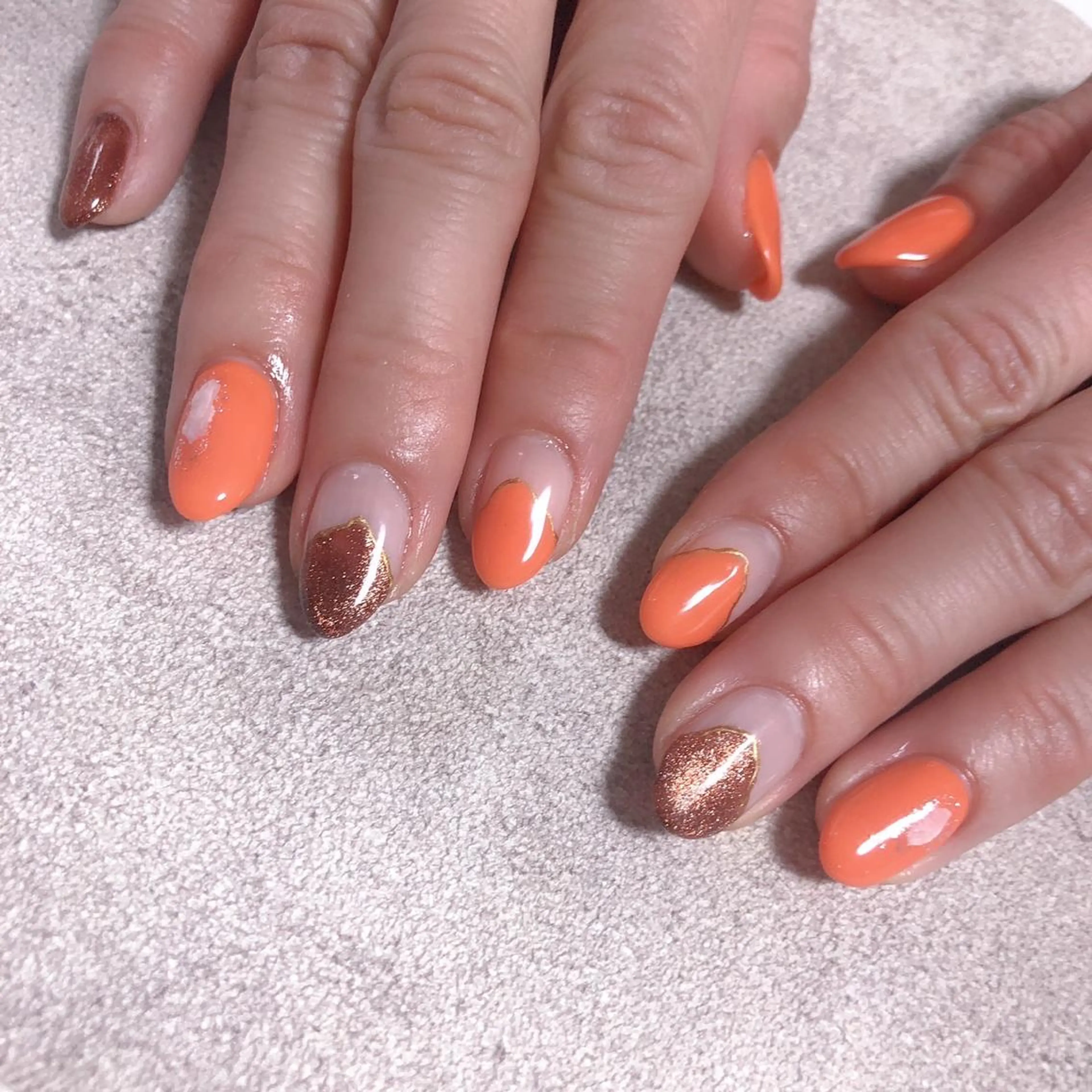 ネイル オーロラネイル フラワーネイル フットネイル フレンチネイル ジェルネイル mogunail &blowのネイルデザイン