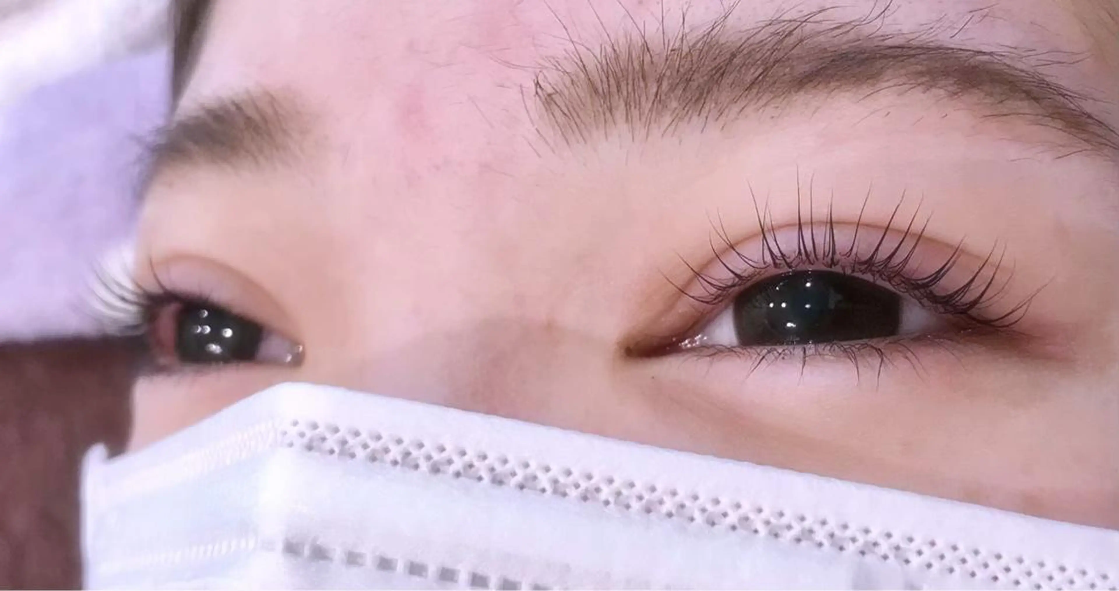 マツエク・マツパ 最高級人毛 100%エクステ茉央のヘアスタイル