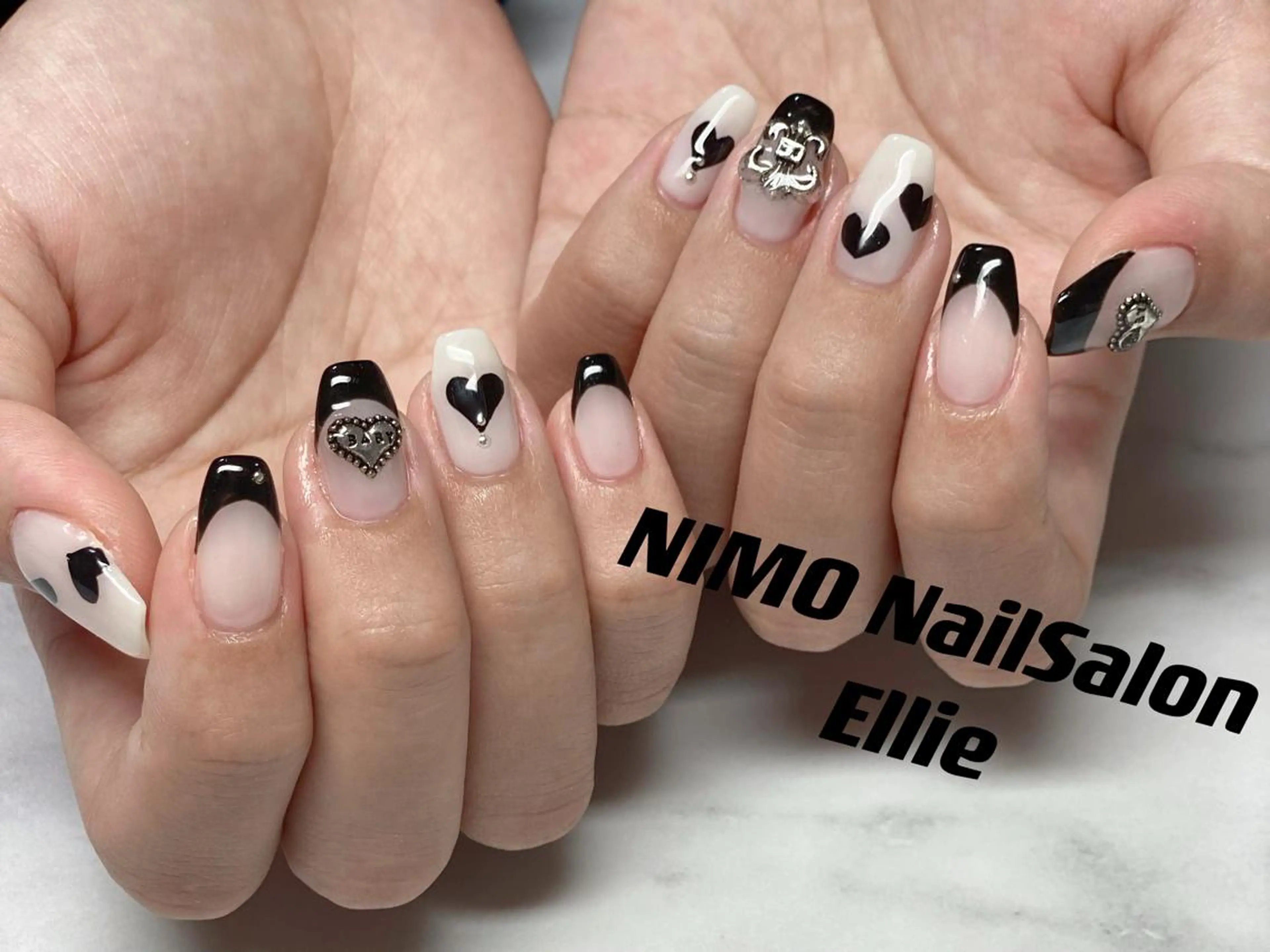 ネイル ハンドネイル ハンドケア 閨匠ビューティサロン 新橋店♡Ellieのネイルデザイン