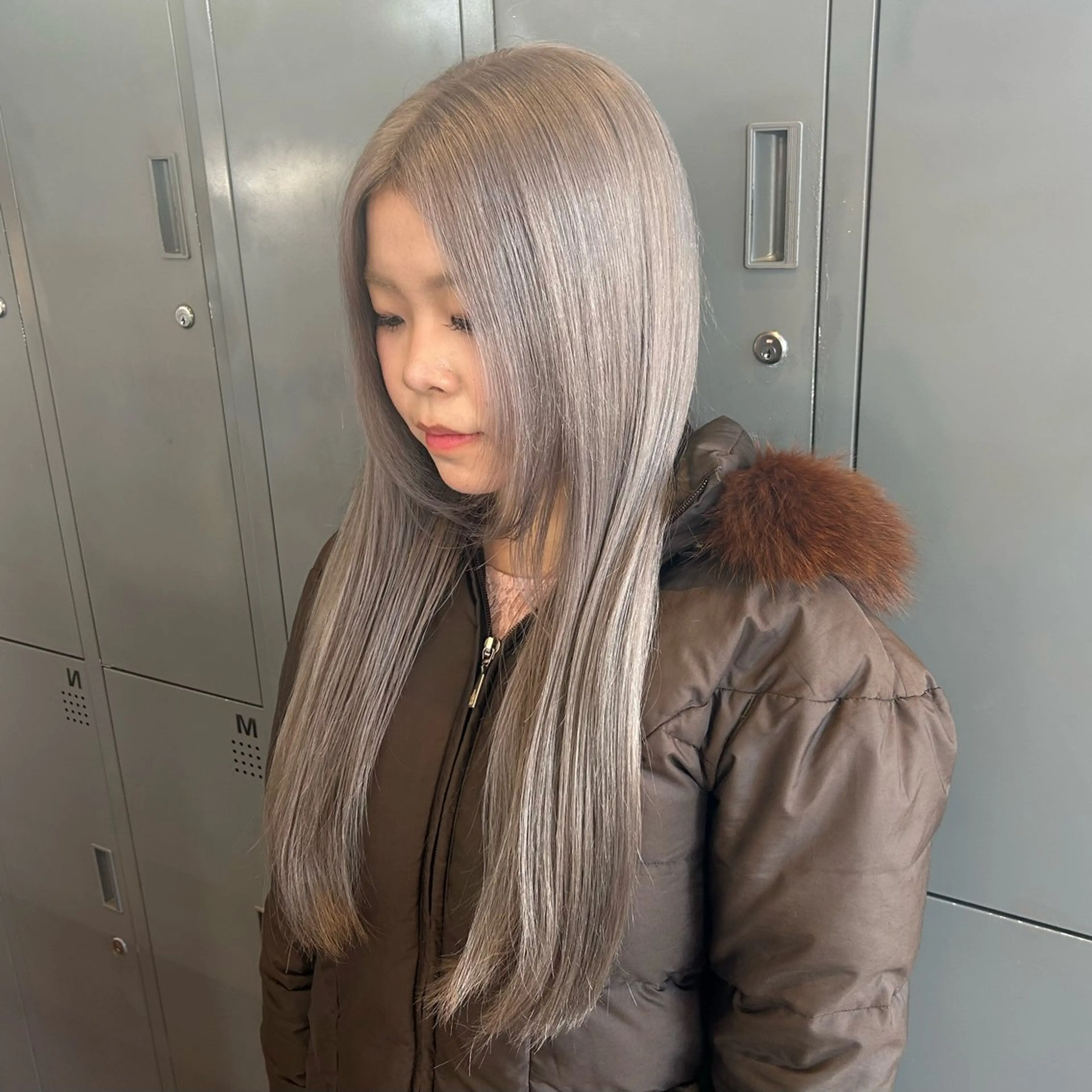 カラー ヘアカラー 🍓垢抜けハイトーン 🍓HINAのヘアスタイル