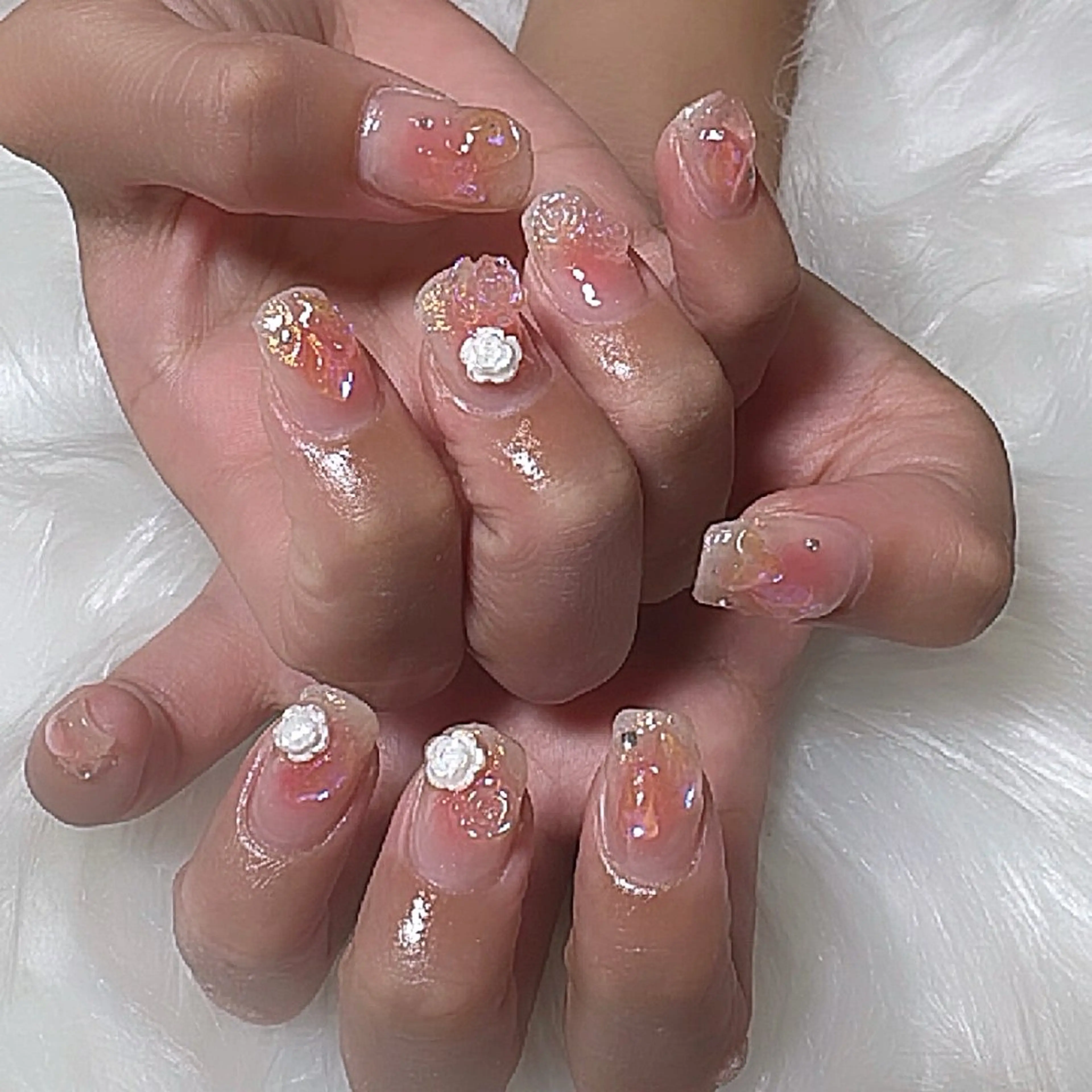 ネイル シュシュ 🎀 girly nailのネイルデザイン