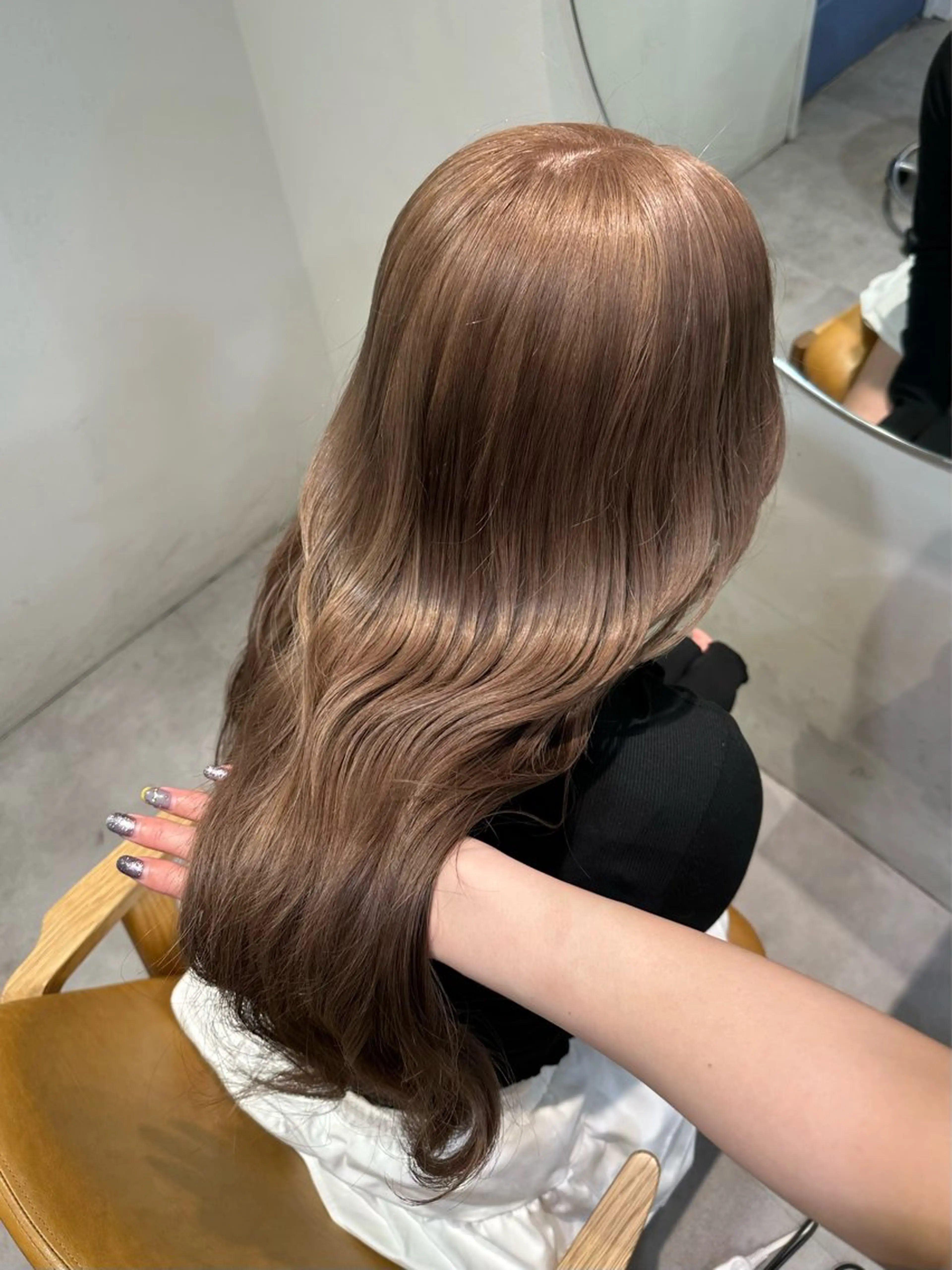 ロング カラー ヘアカラー HANAME 原宿美容室のヘアスタイル