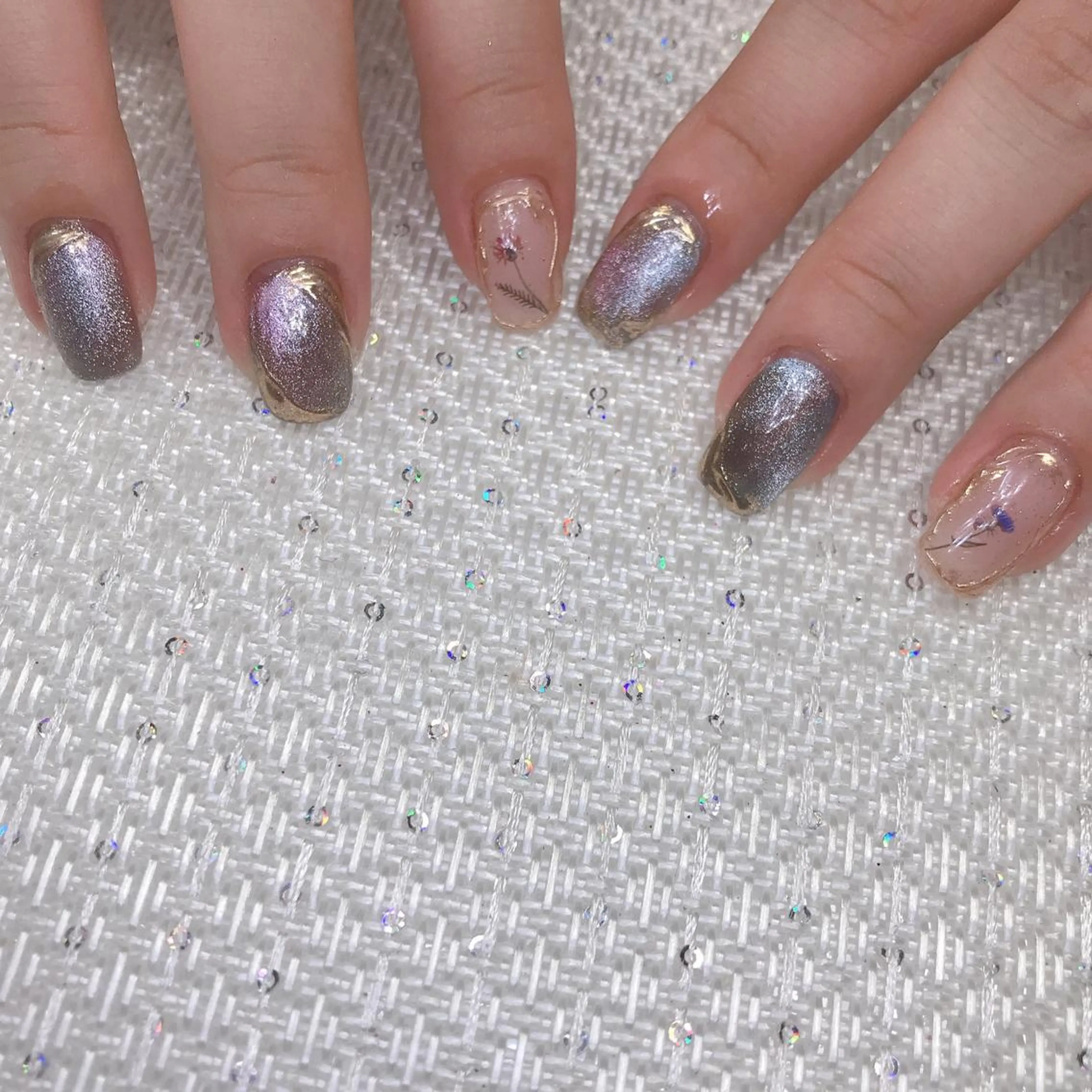 ネイル ハンドネイル MoonLight MIHOのネイルデザイン