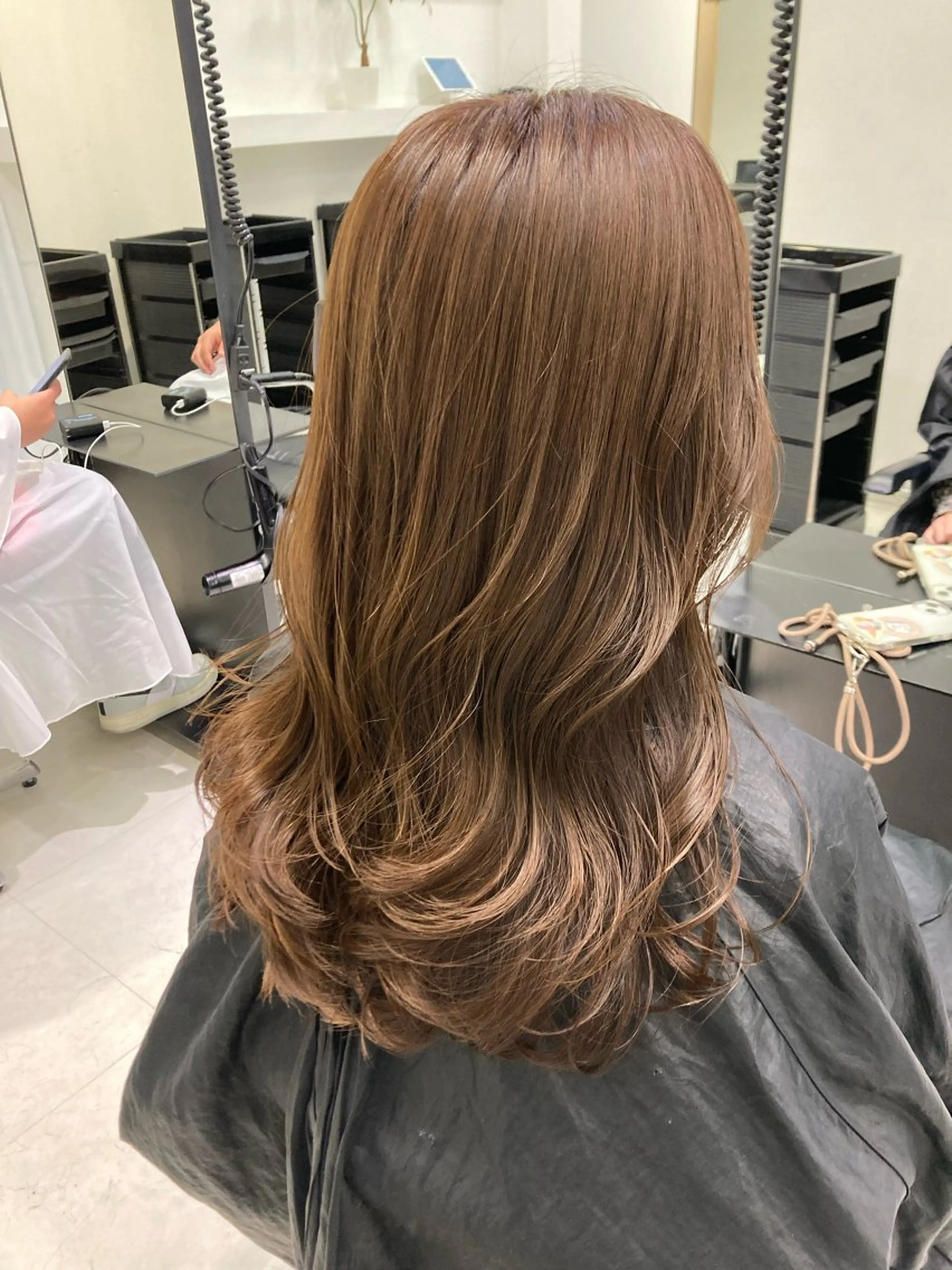 ロング カラー カット ヘアカラー トリートメント 💖ブリーチなし透明 感💖ASAHIのヘアスタイル