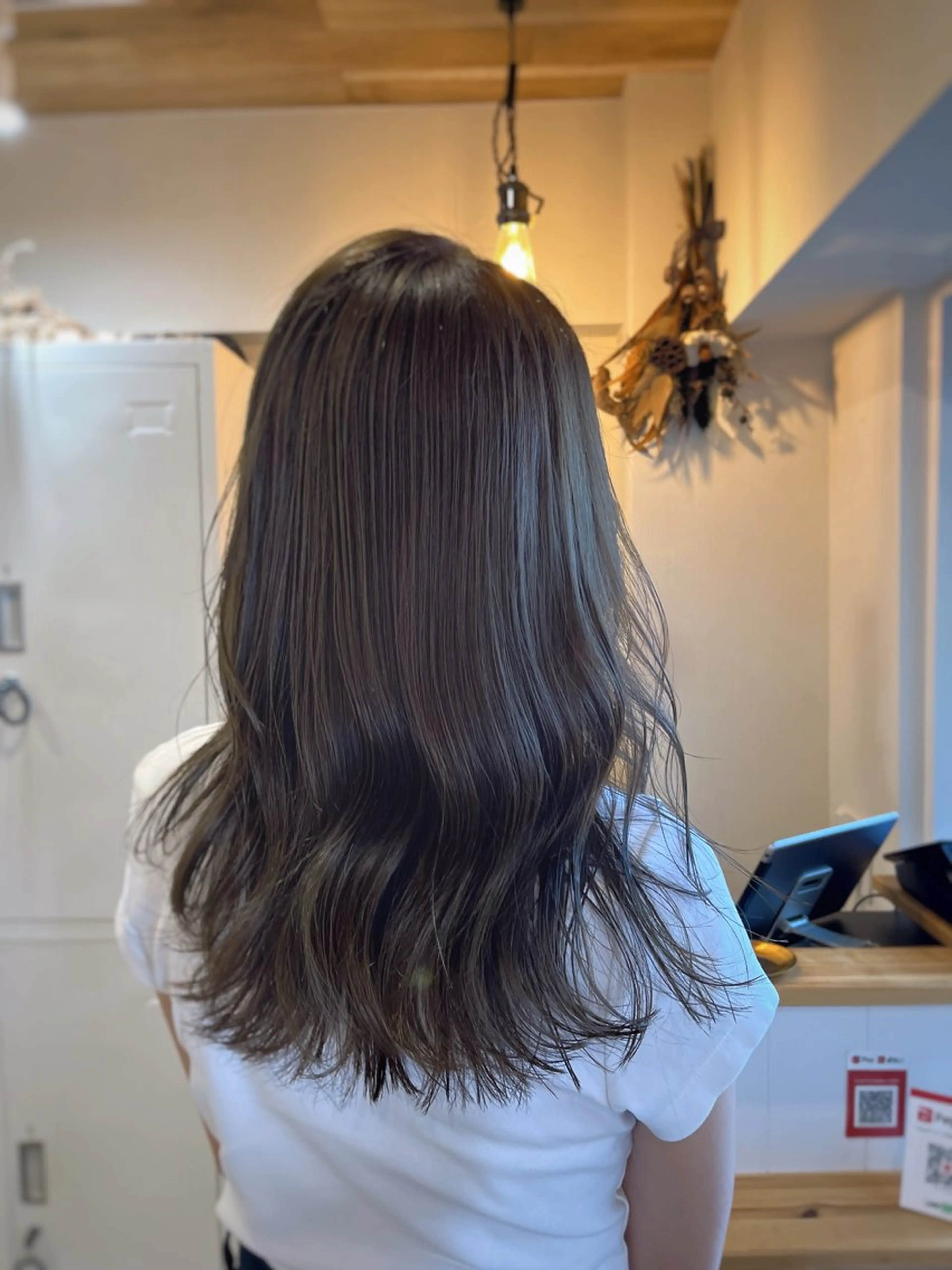 ロング カラー 下石怜子/レイヤー/ 透明感カラーのヘアスタイル