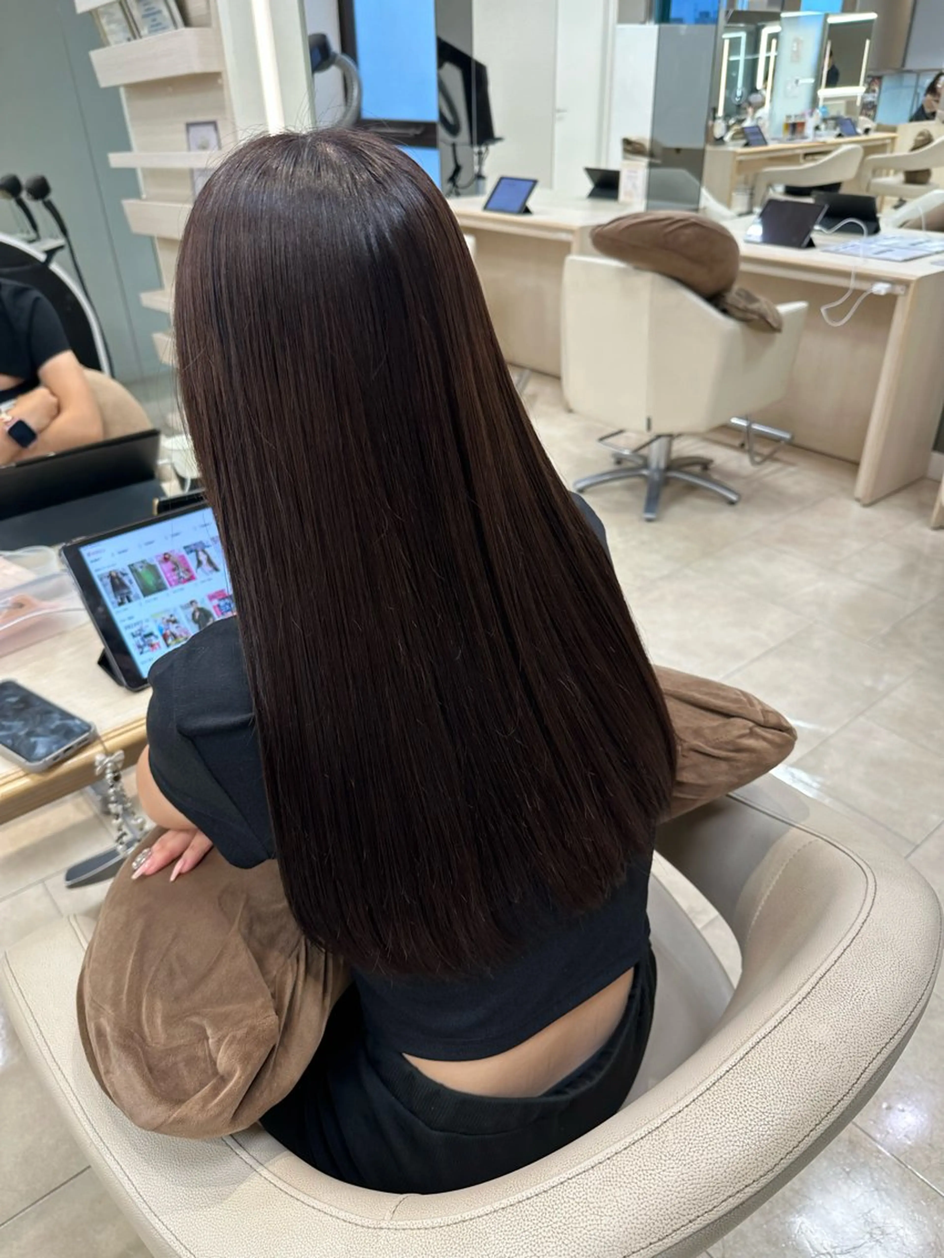 ロング カラー 艶髪 黄金比みくのヘアスタイル