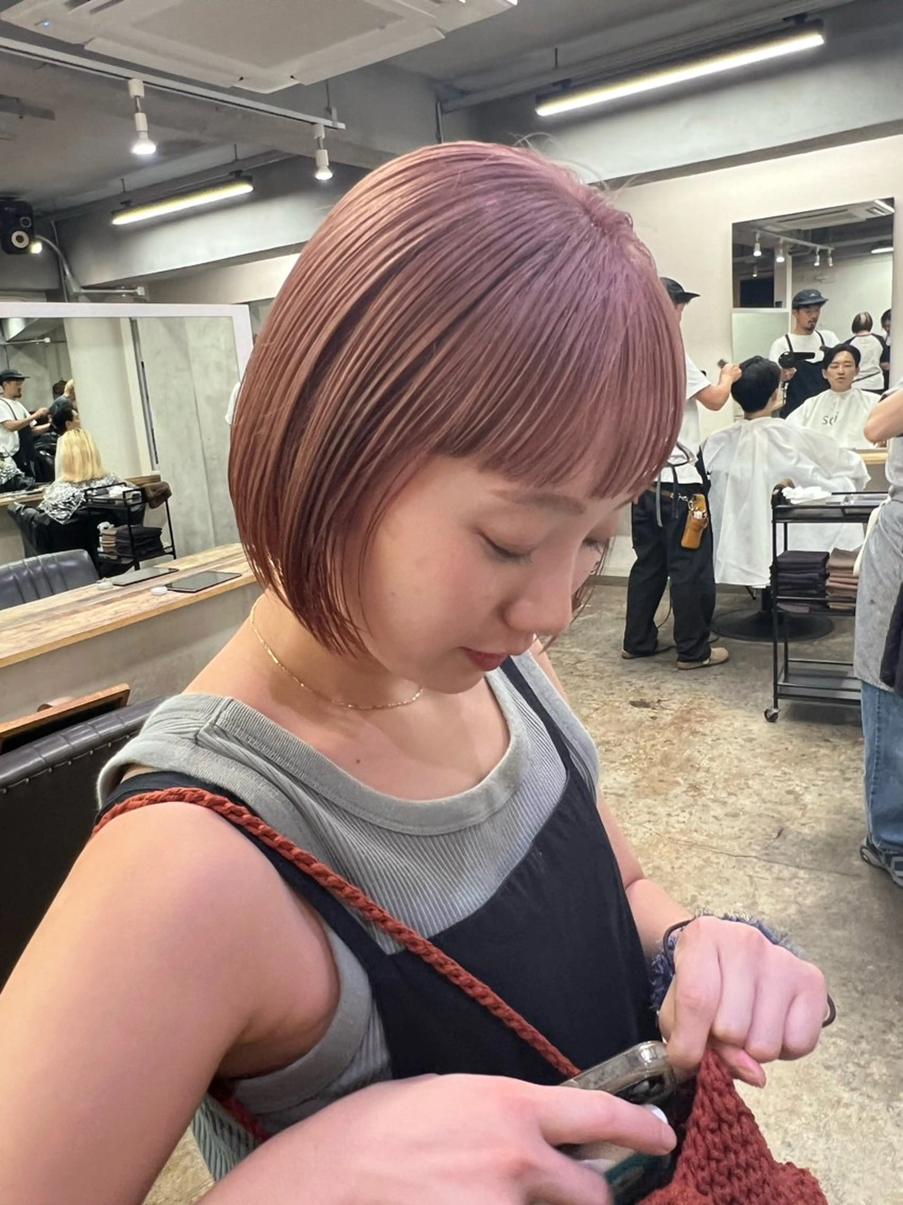 💫🐬minimo限定価格🐬💫ハイケアブリーチ+ワンカラー+2stepトリートメント/ダブルカラー/ブリーチカラーの写真