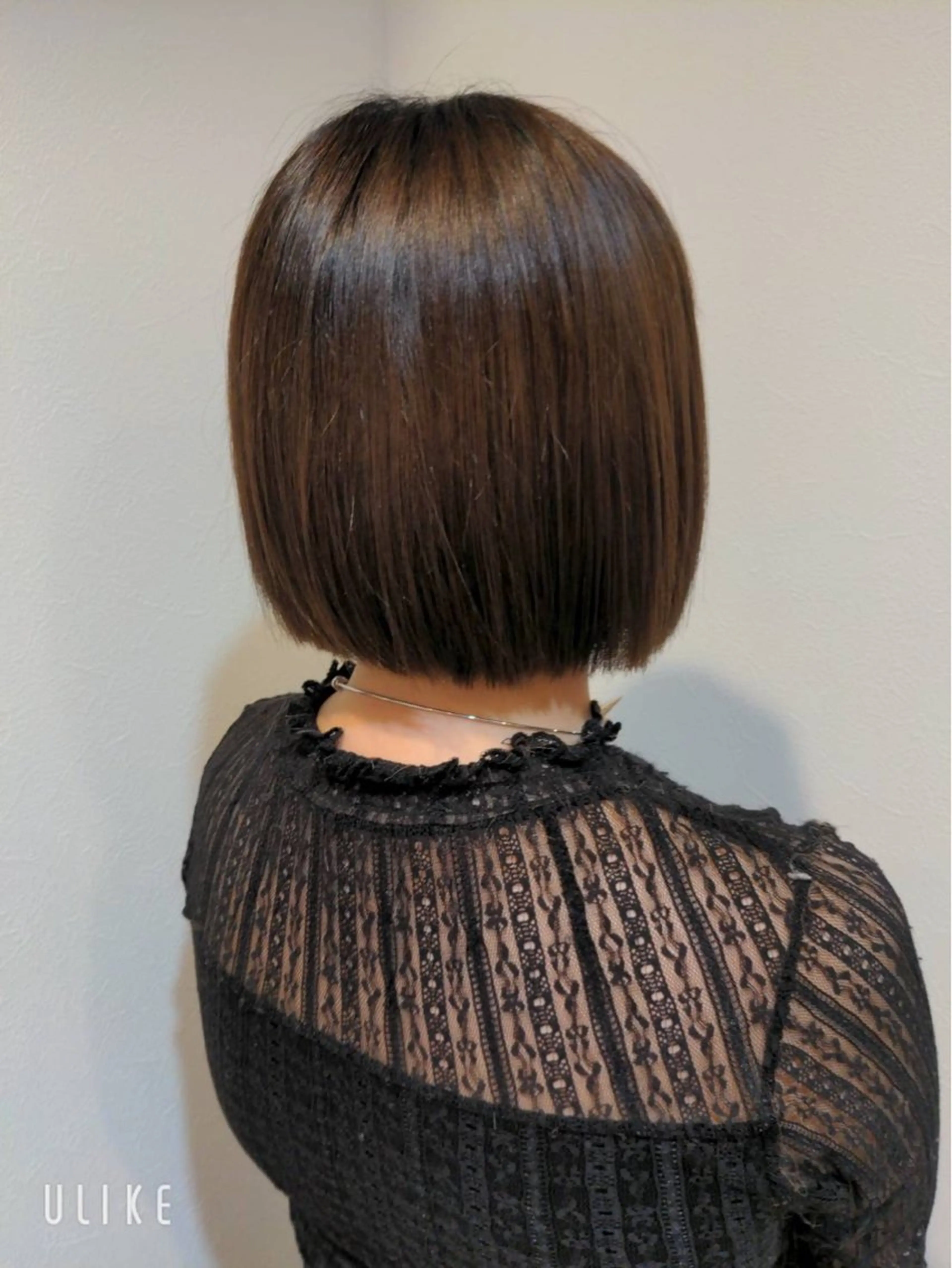 ミディアム 小萩沢 楓香のヘアスタイル