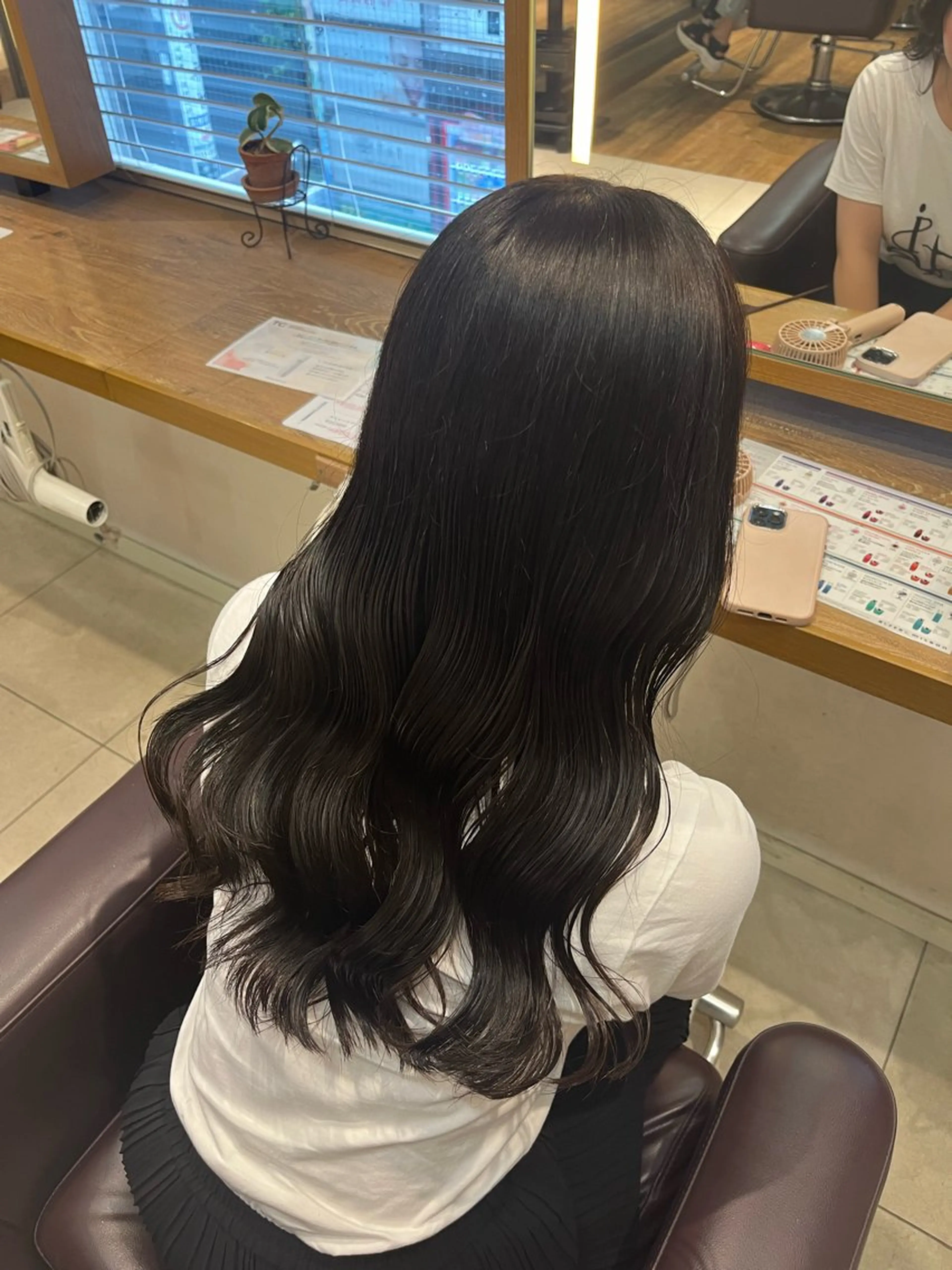 ロング ᴛᴏᴍᴏᴋᴀ / ᴄʜᴇʀɪのヘアスタイル