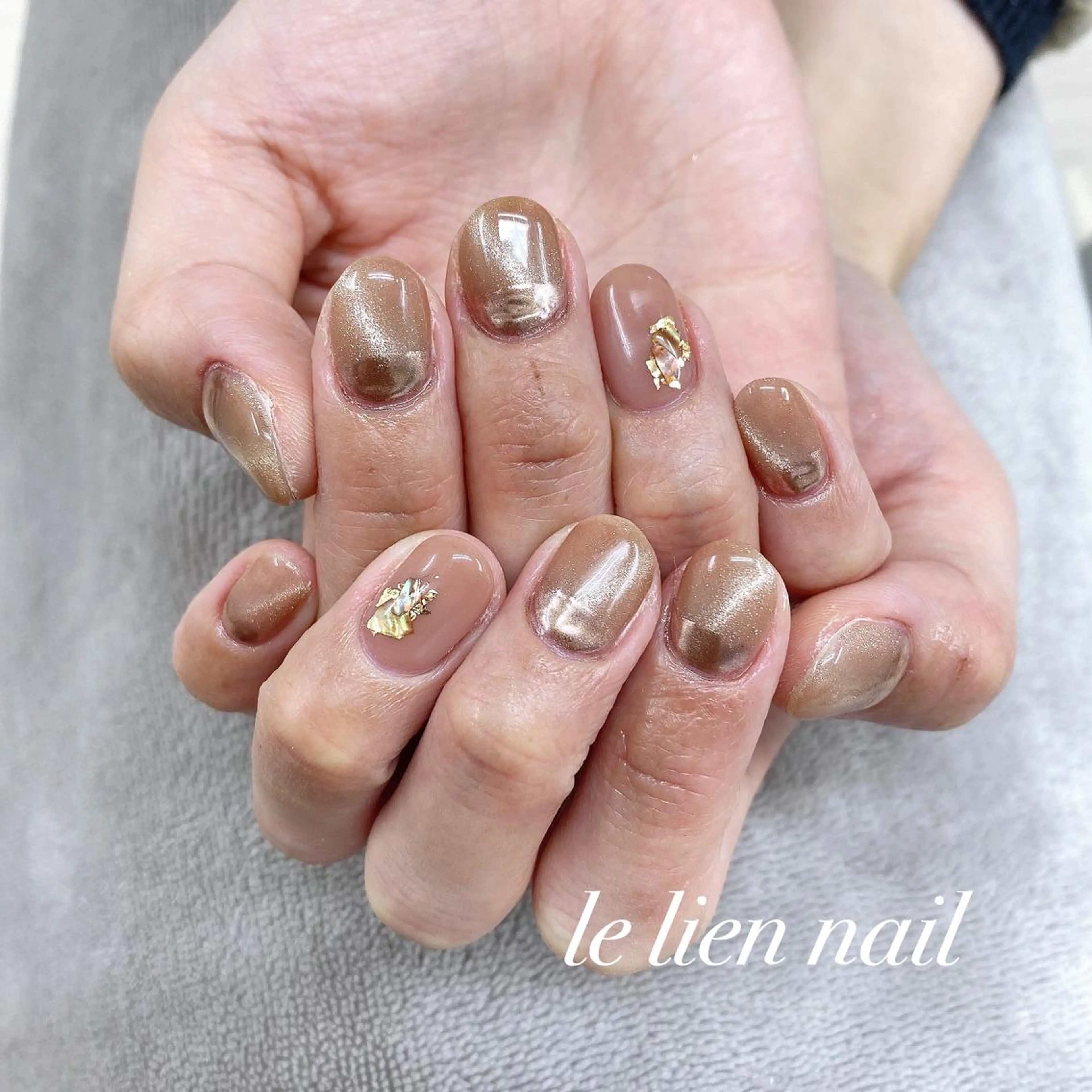 ネイル キラキラネイル マグネットネイル ミラーネイル ニュアンスネイル le lien nailのネイルデザイン