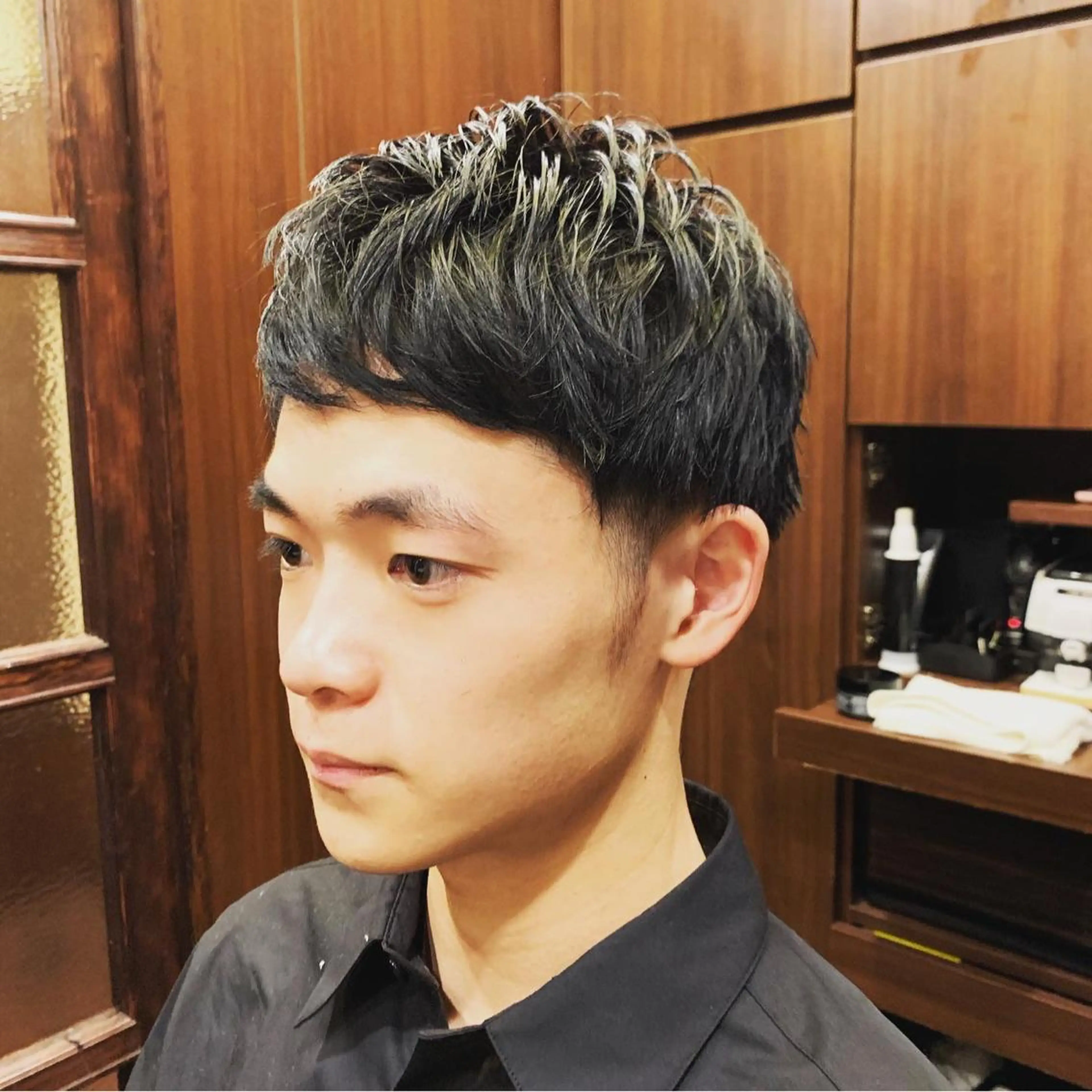 ショート カラー メンズ ひらお あおとのヘアスタイル