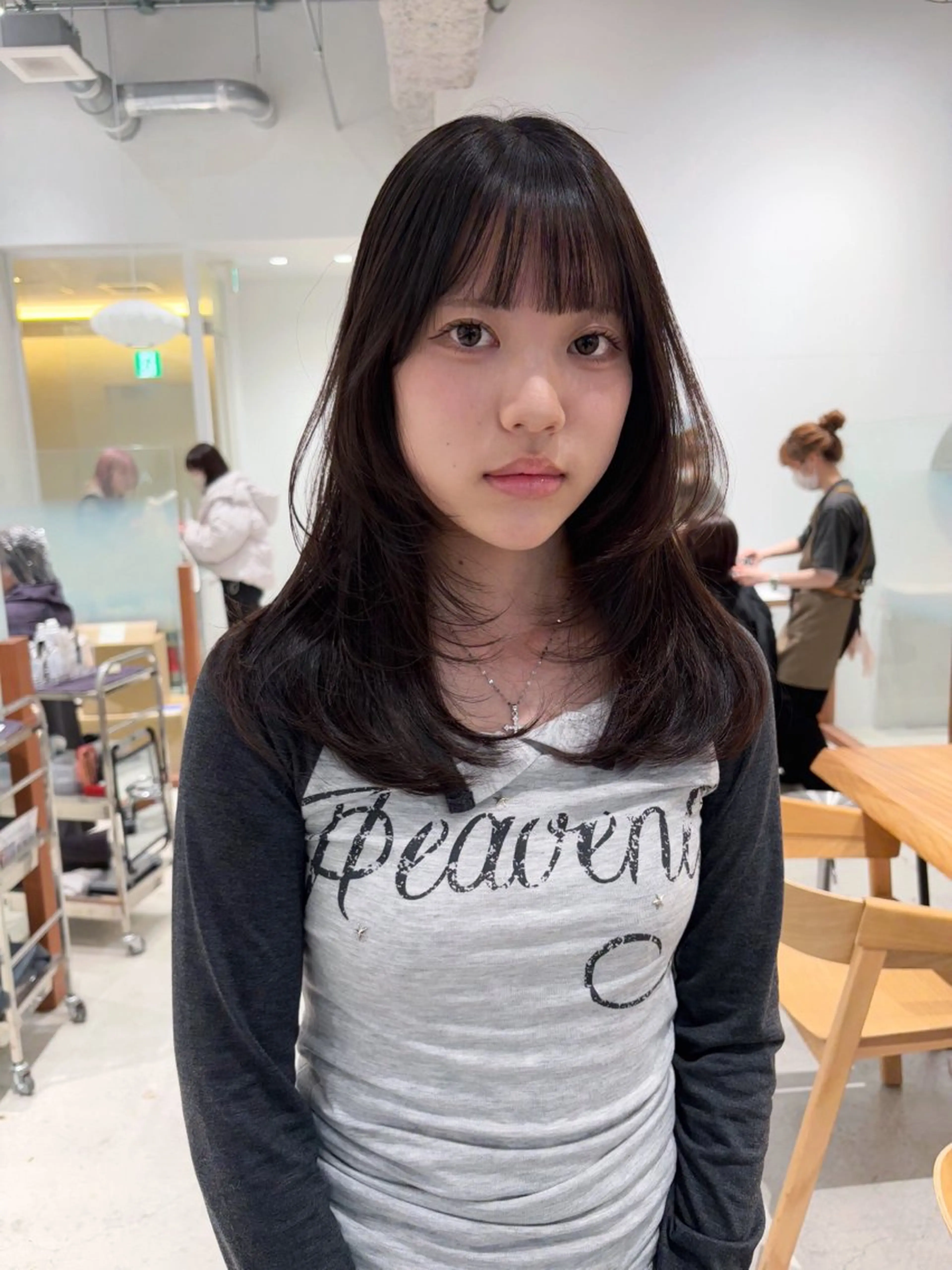 セミロング カット ヘアカラー トリートメント 🎀優姫 🎀  韓国レイヤーのヘアスタイル