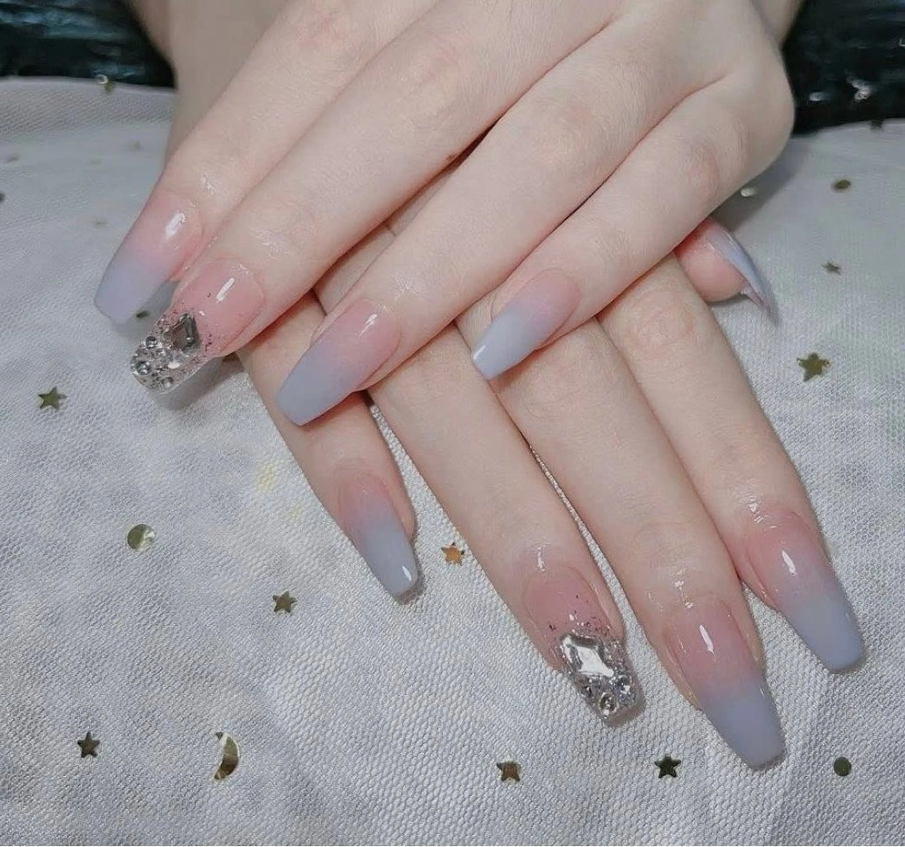 ネイル ハンドネイル T. Leeのネイルデザイン